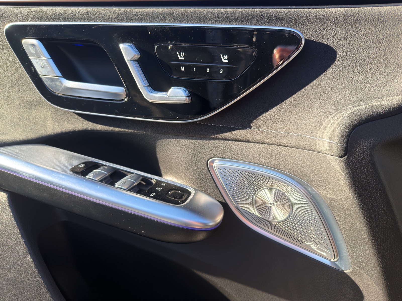 MERCEDES-BENZ EQE SUV 43 AMG 4matic-image-12