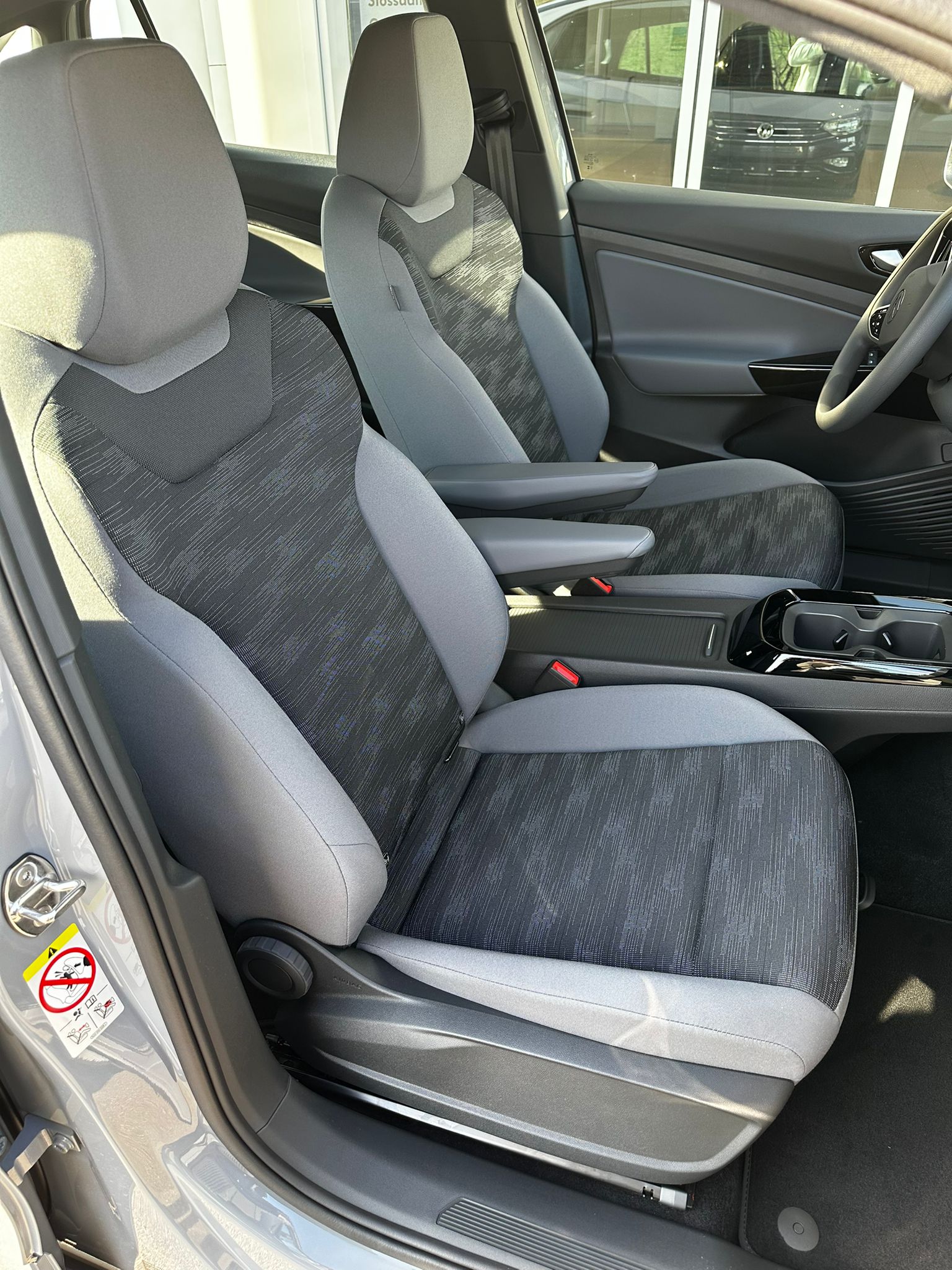 VW ID.5 Pro Performance 77 kWh-image-3