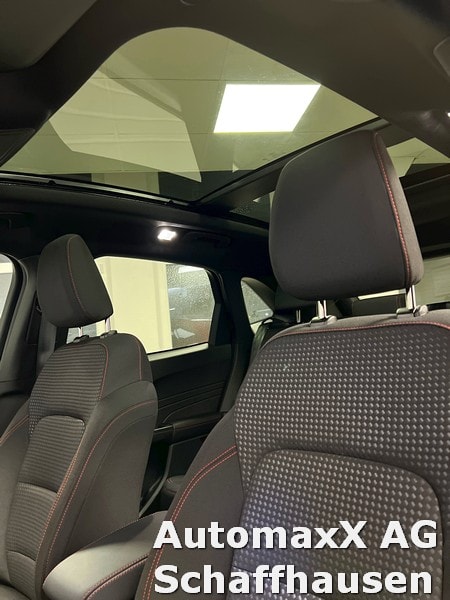 FORD Kuga 2.5 Plug-in Hybrid ST-Line-image-14
