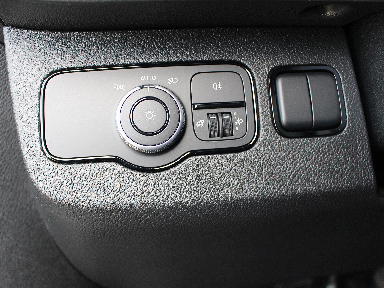 MERCEDES-BENZ Sprinter 317 CDI CH 3665mm S-image-9