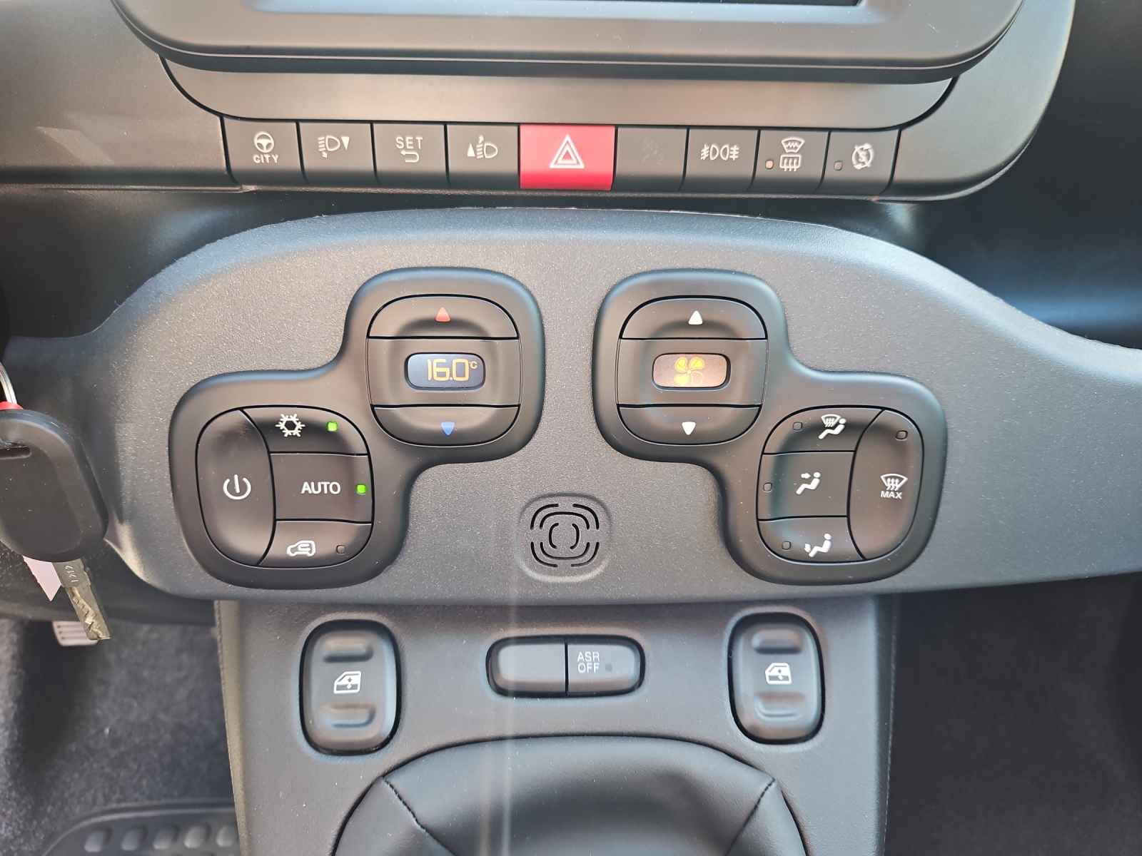 FIAT Panda 1.0 MHEV City Life Plus-image-14