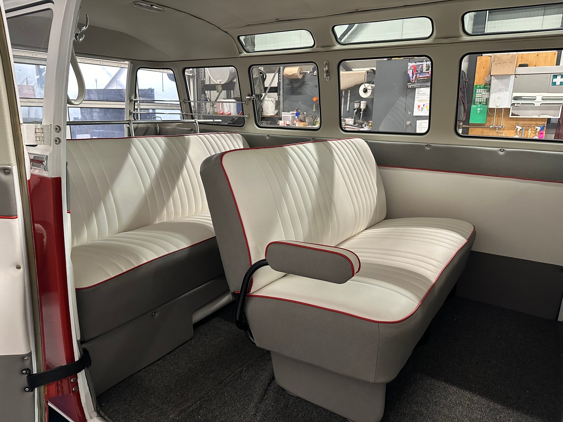 VW T1-image-10