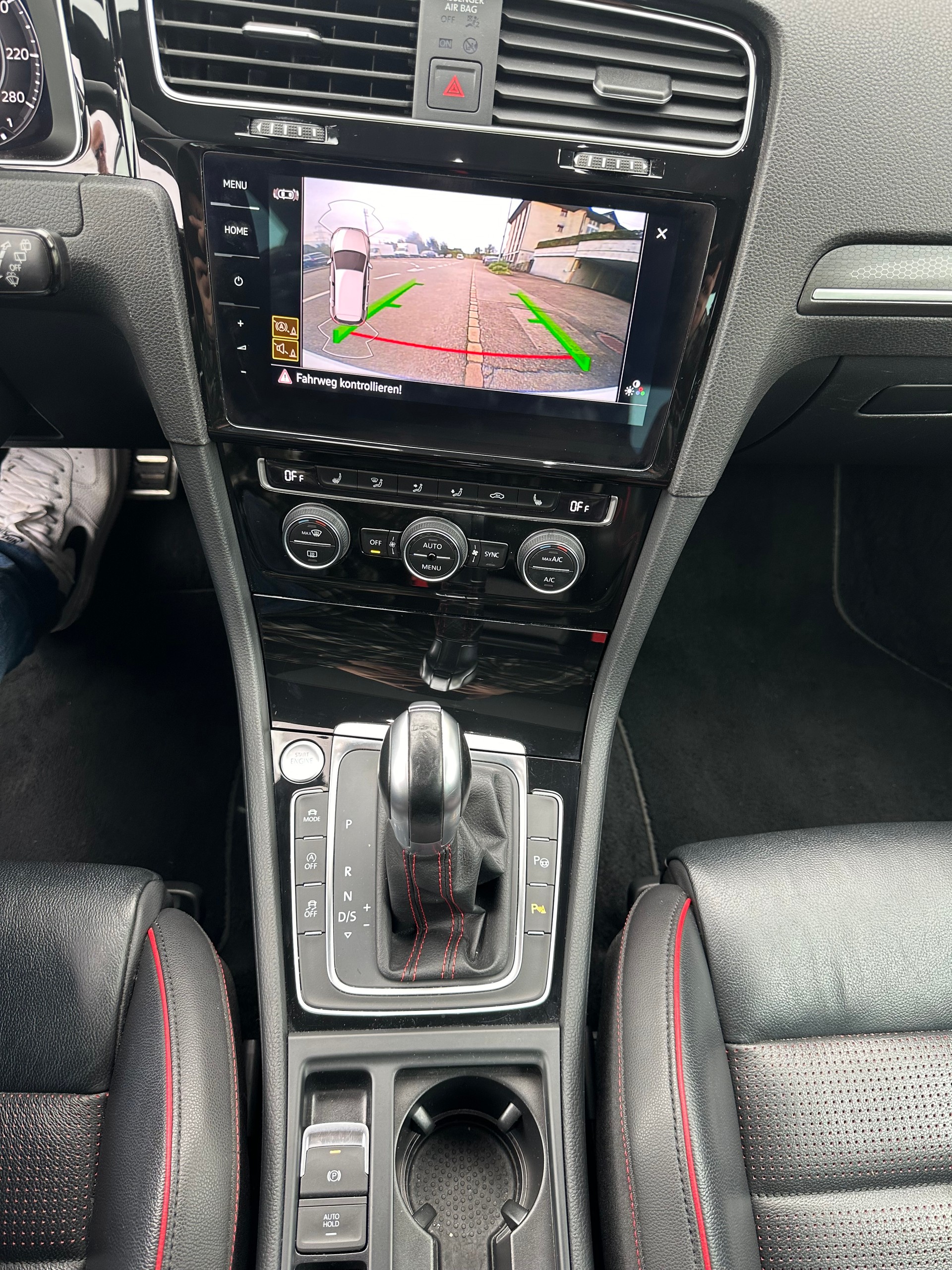 VW Golf 2.0 TSI GTI Performance DSG-image-12