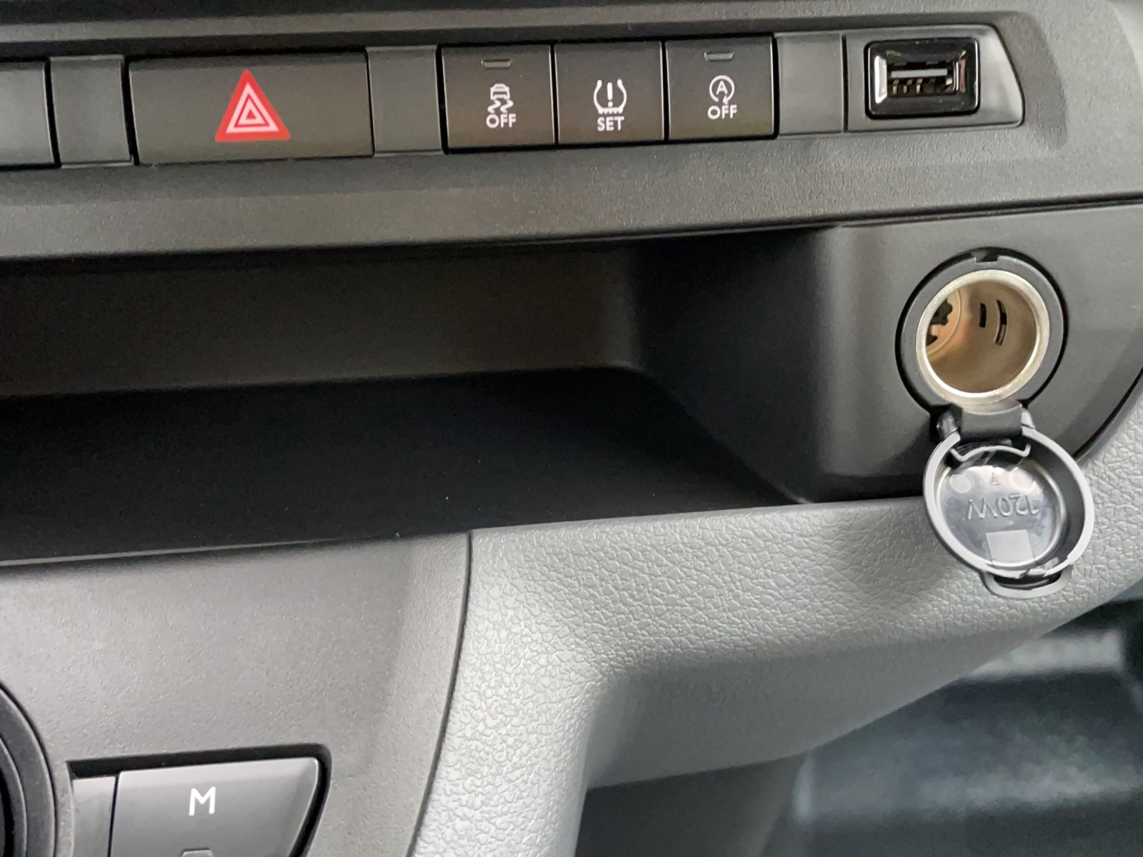 FIAT Scudo Kaw. L3 2.0 Multijet 145 Business Worker-image-15
