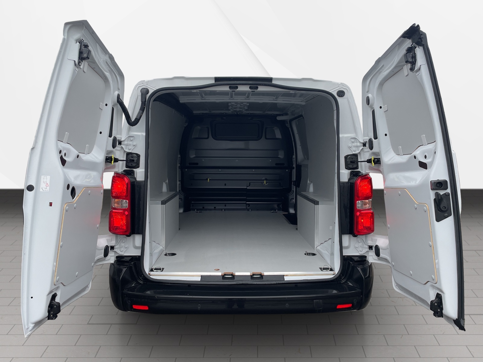 FIAT Scudo Kaw. L3 2.0 Multijet 145 Business Worker-image-12