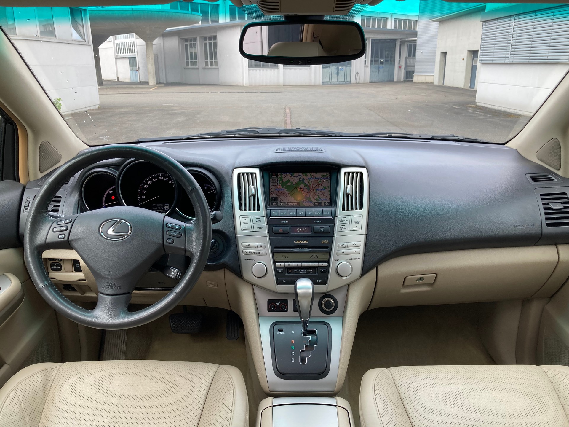 LEXUS RX 400h AWD Automatic *Service immer bei Lexus*-image-4