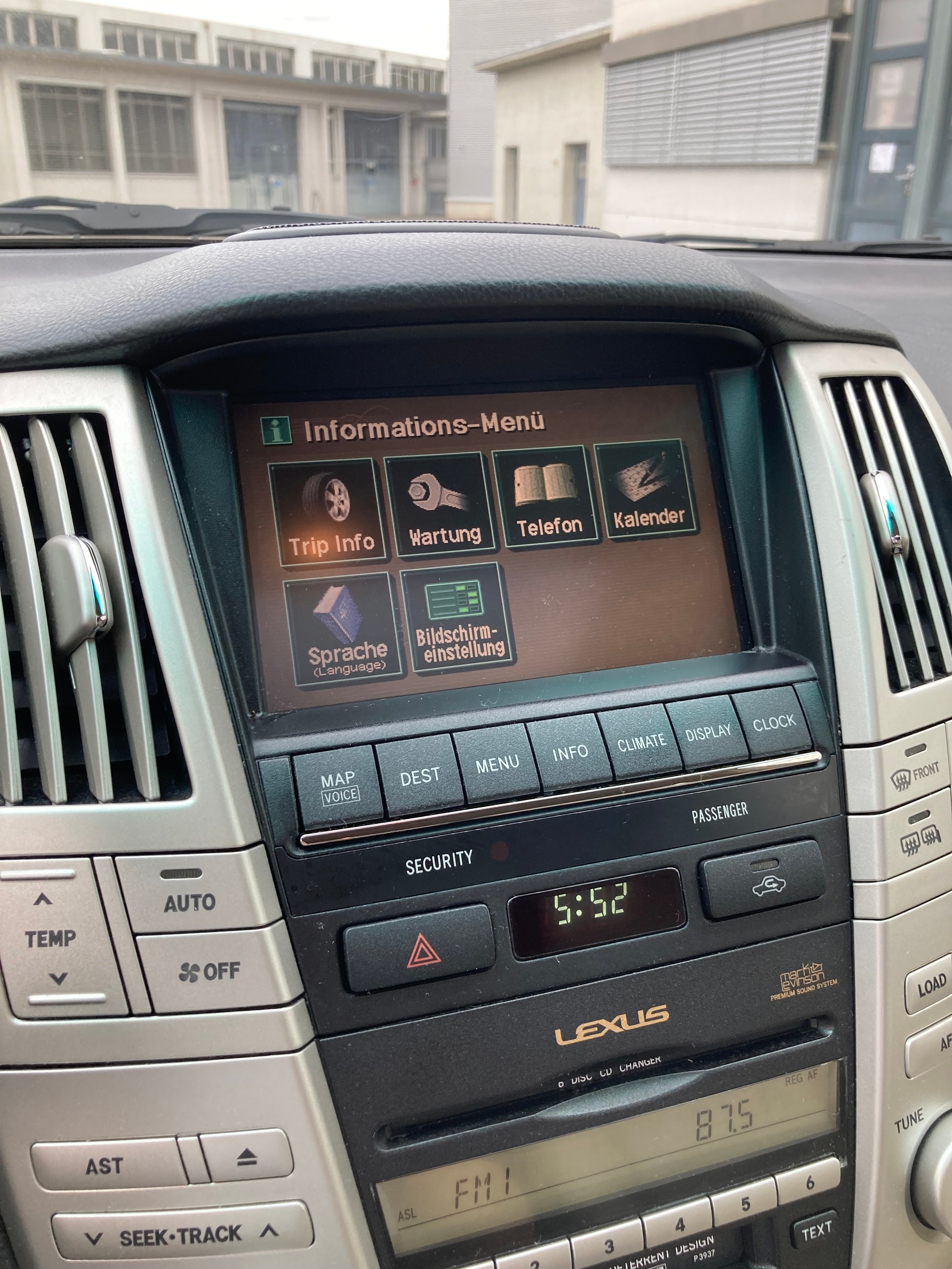 LEXUS RX 400h AWD Automatic *Service immer bei Lexus*-image-15