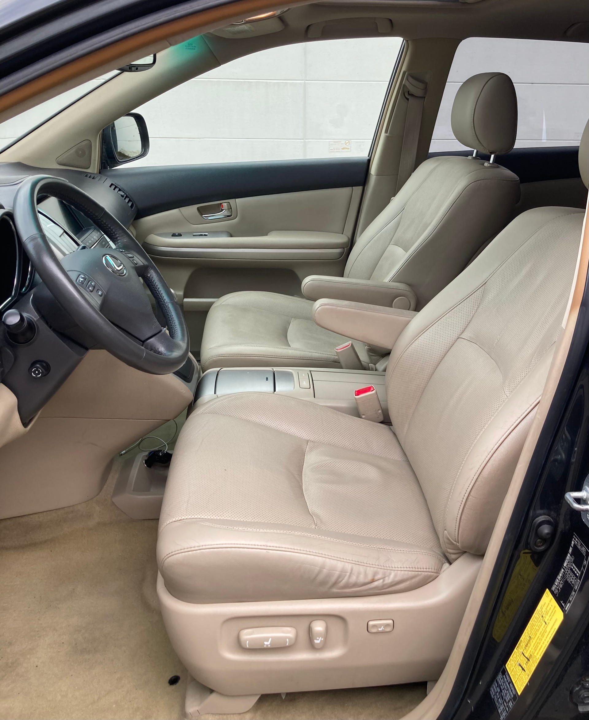 LEXUS RX 400h AWD Automatic *Service immer bei Lexus*-image-6
