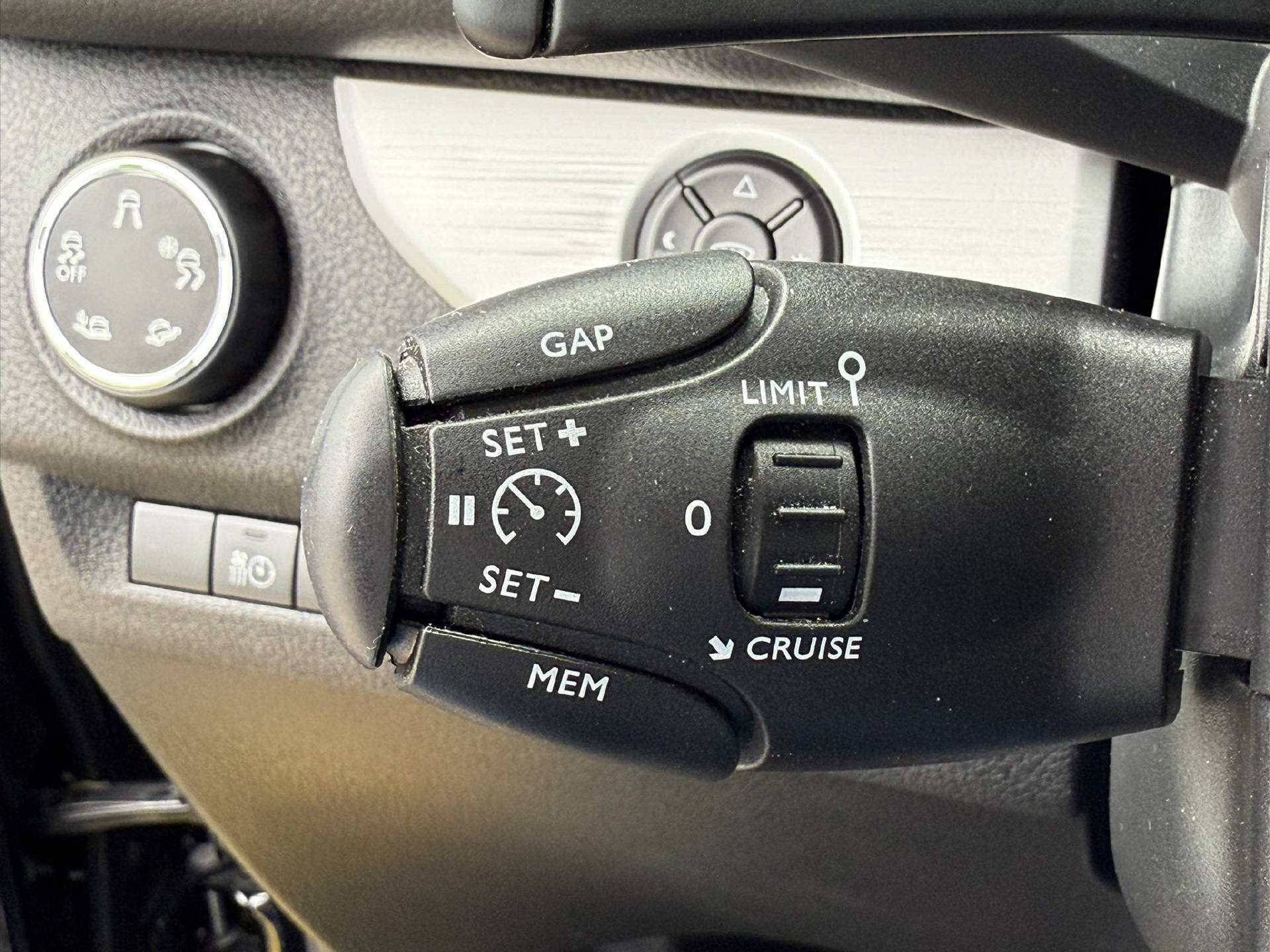 CITROEN Spacetourer XL 2.0 BlueHDi 180 Business Lounge S/S-image-11