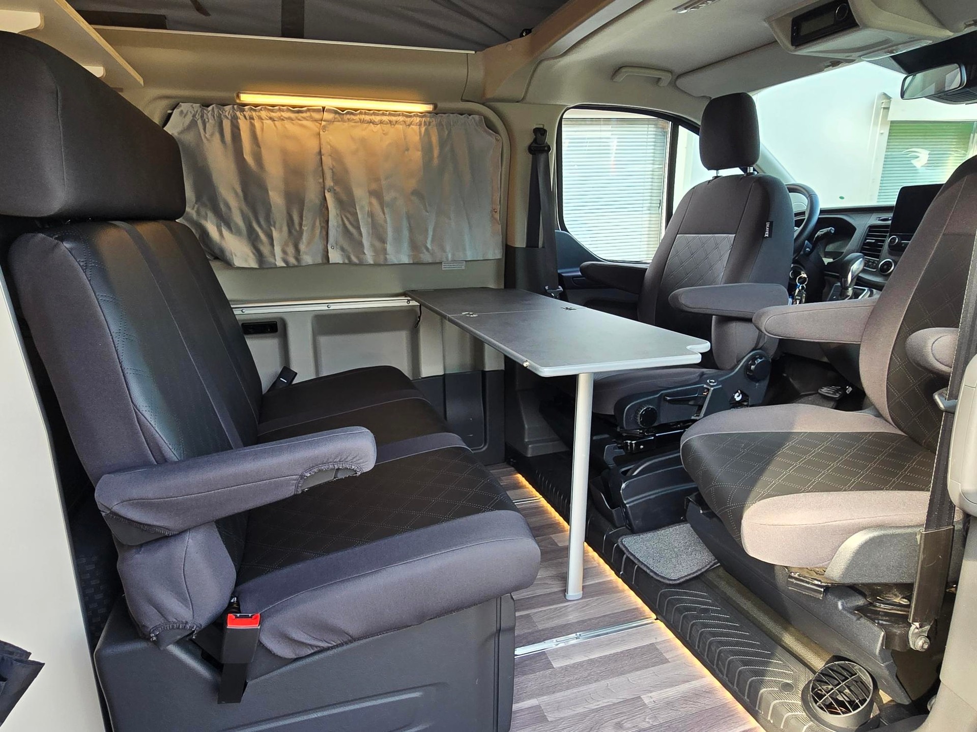 FORD TRANSIT CUSTOM NUGGET PLUS WESTFALIA AUFSTELLDACH 2,0 TDCI DIESEL AUTOMAT-image-8