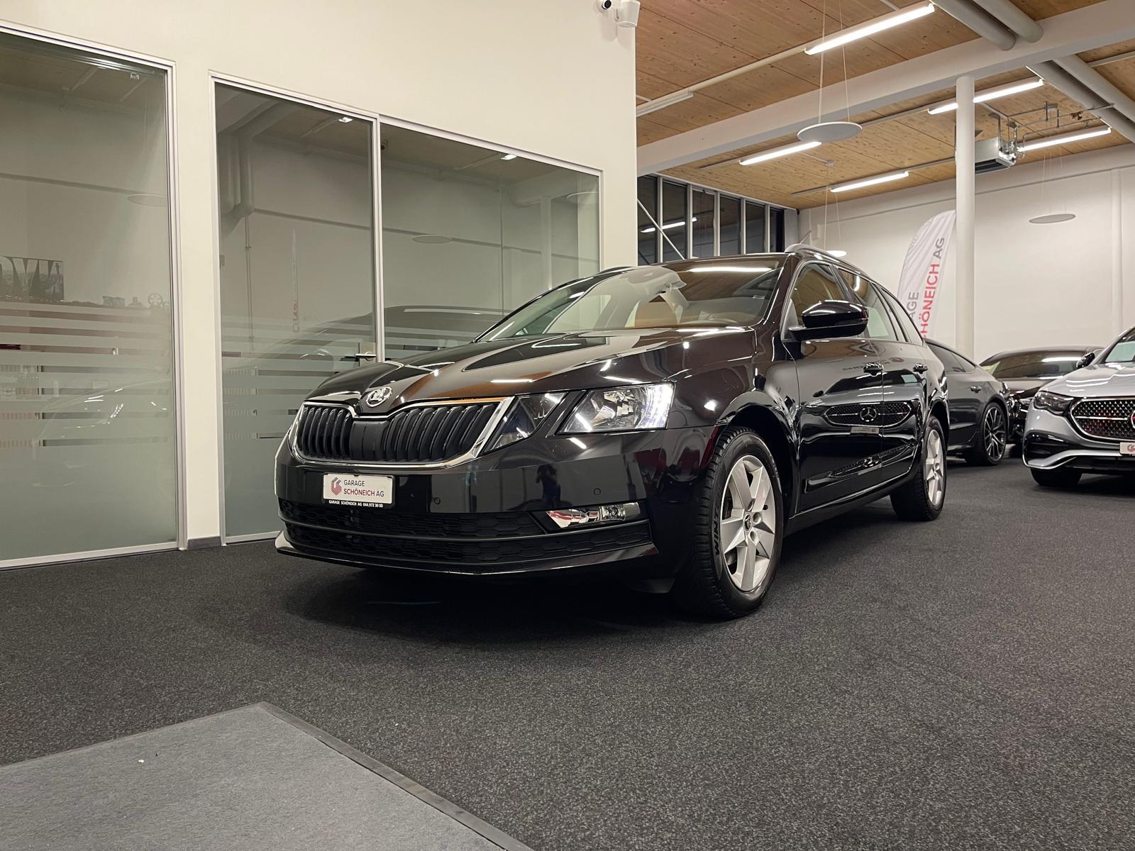 SKODA Octavia Combi 1.5 TGI G-TEC Ambition DSG-image-0