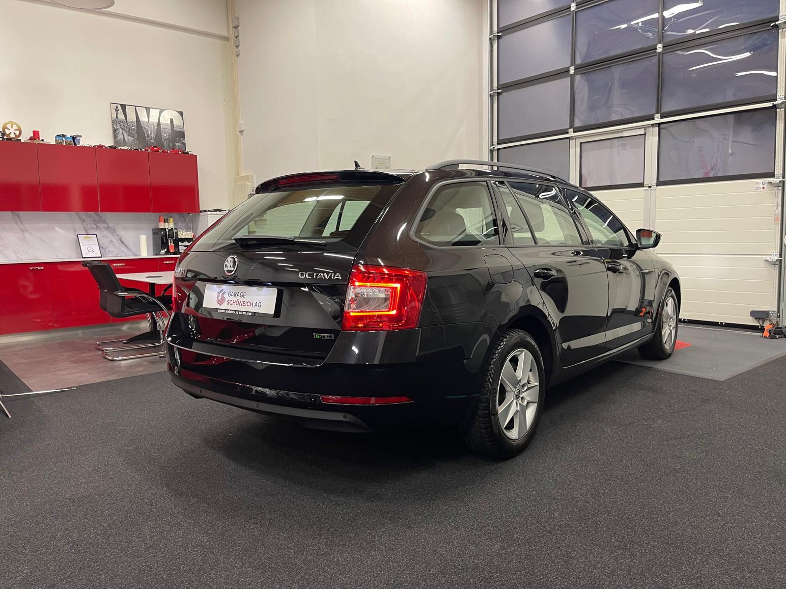 SKODA Octavia Combi 1.5 TGI G-TEC Ambition DSG-image-4