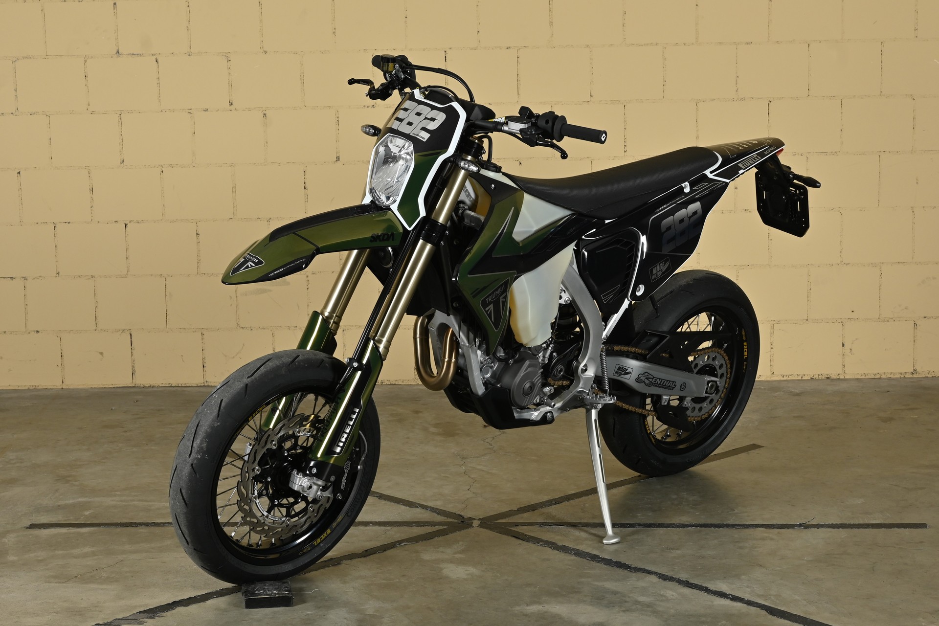 TRIUMPH TF 450 E-image-12