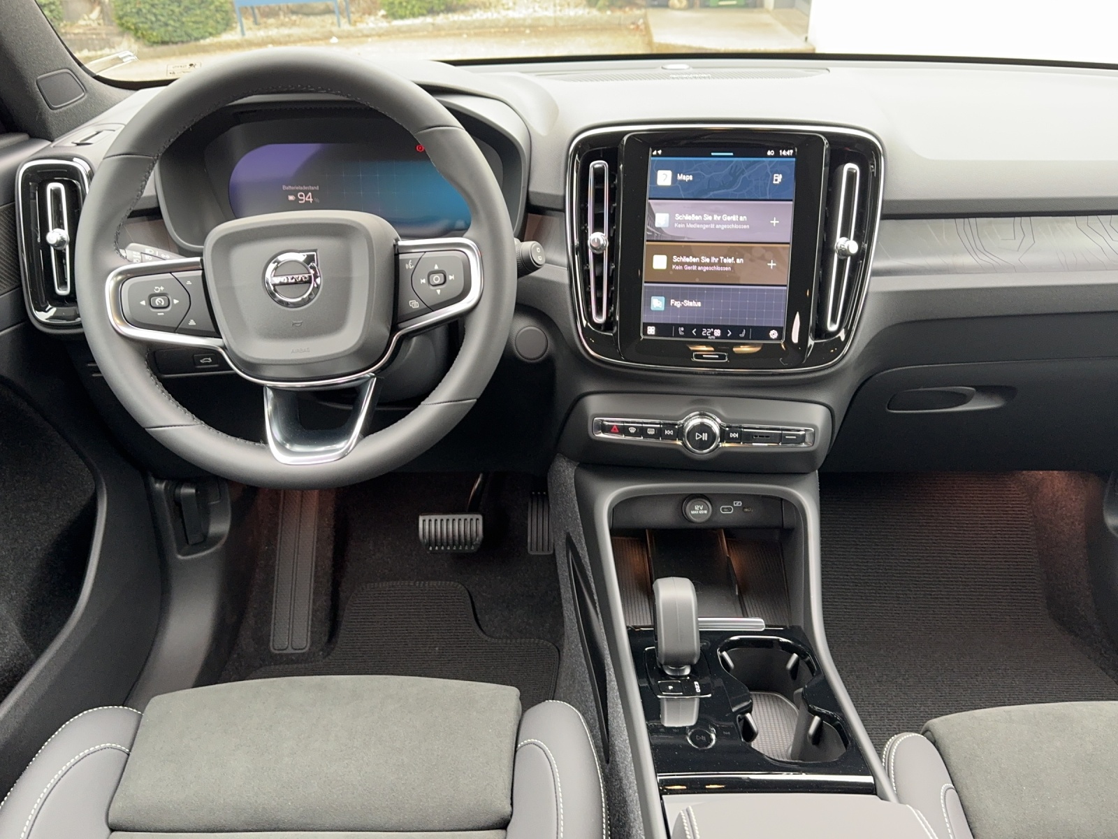 VOLVO EX40 E80 Twin Ultimate AWD-image-9