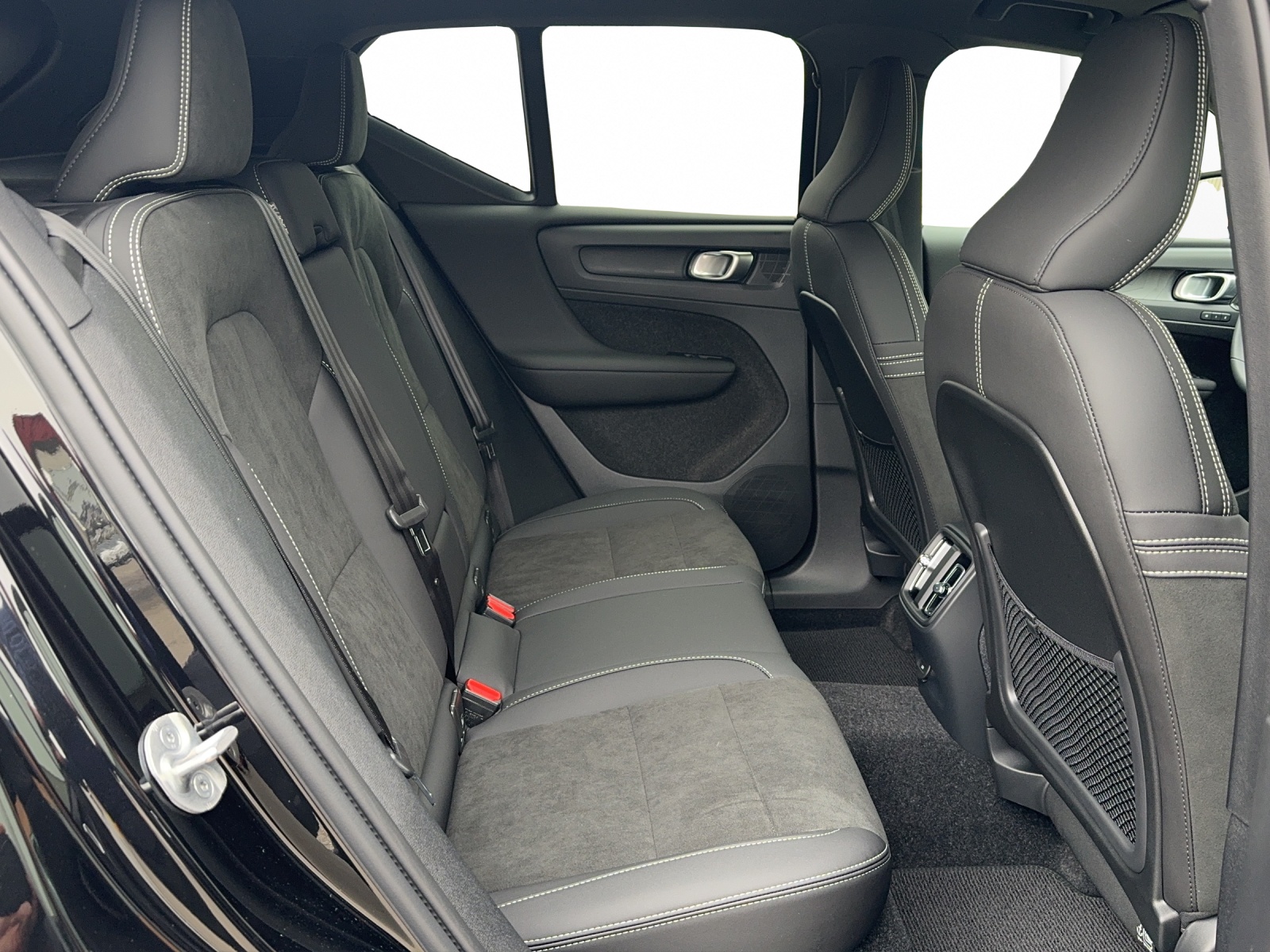VOLVO EX40 E80 Twin Ultimate AWD-image-10