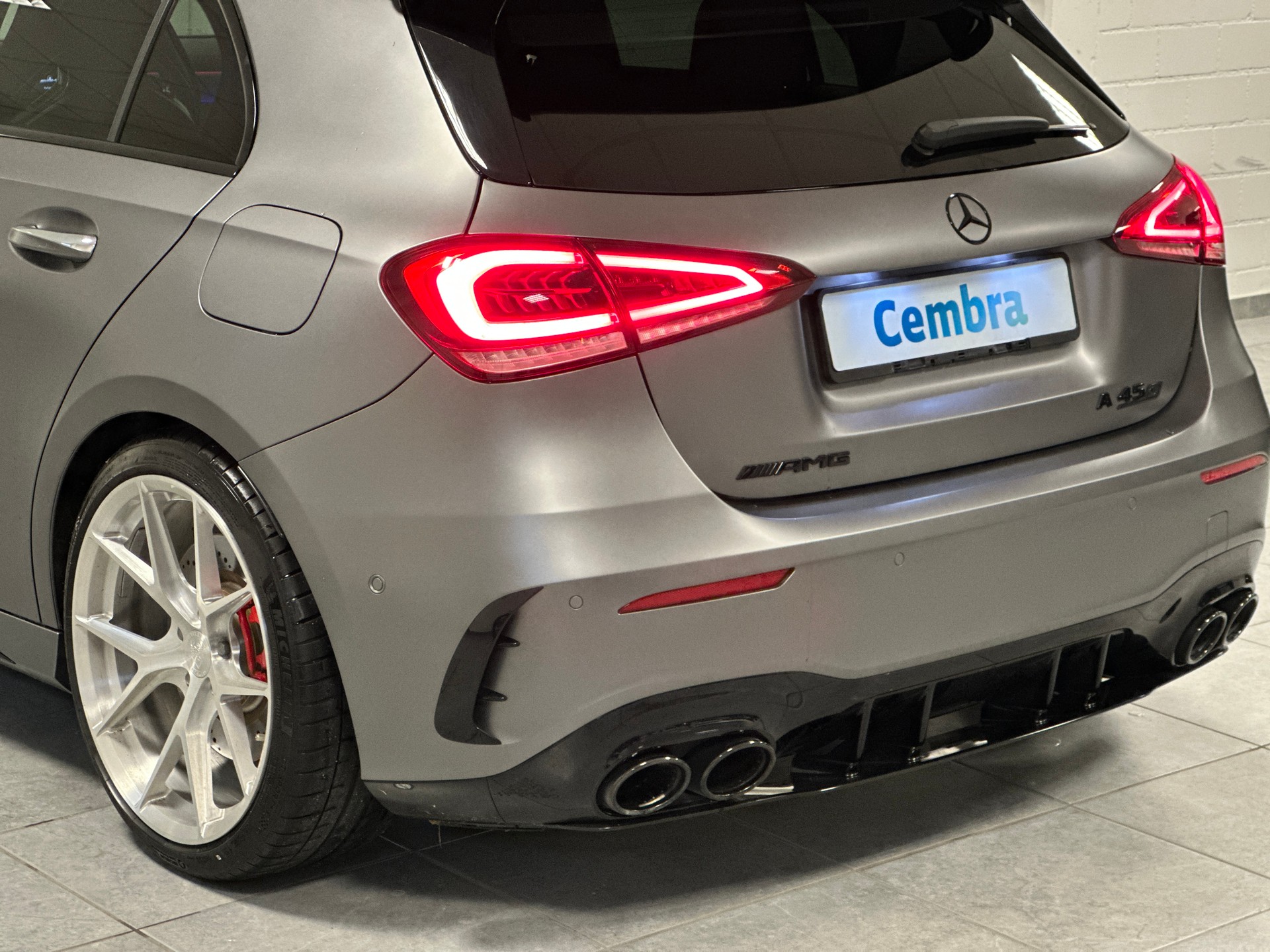 MERCEDES-BENZ A 45 S AMG 4Matic+ Speedshift-image-24