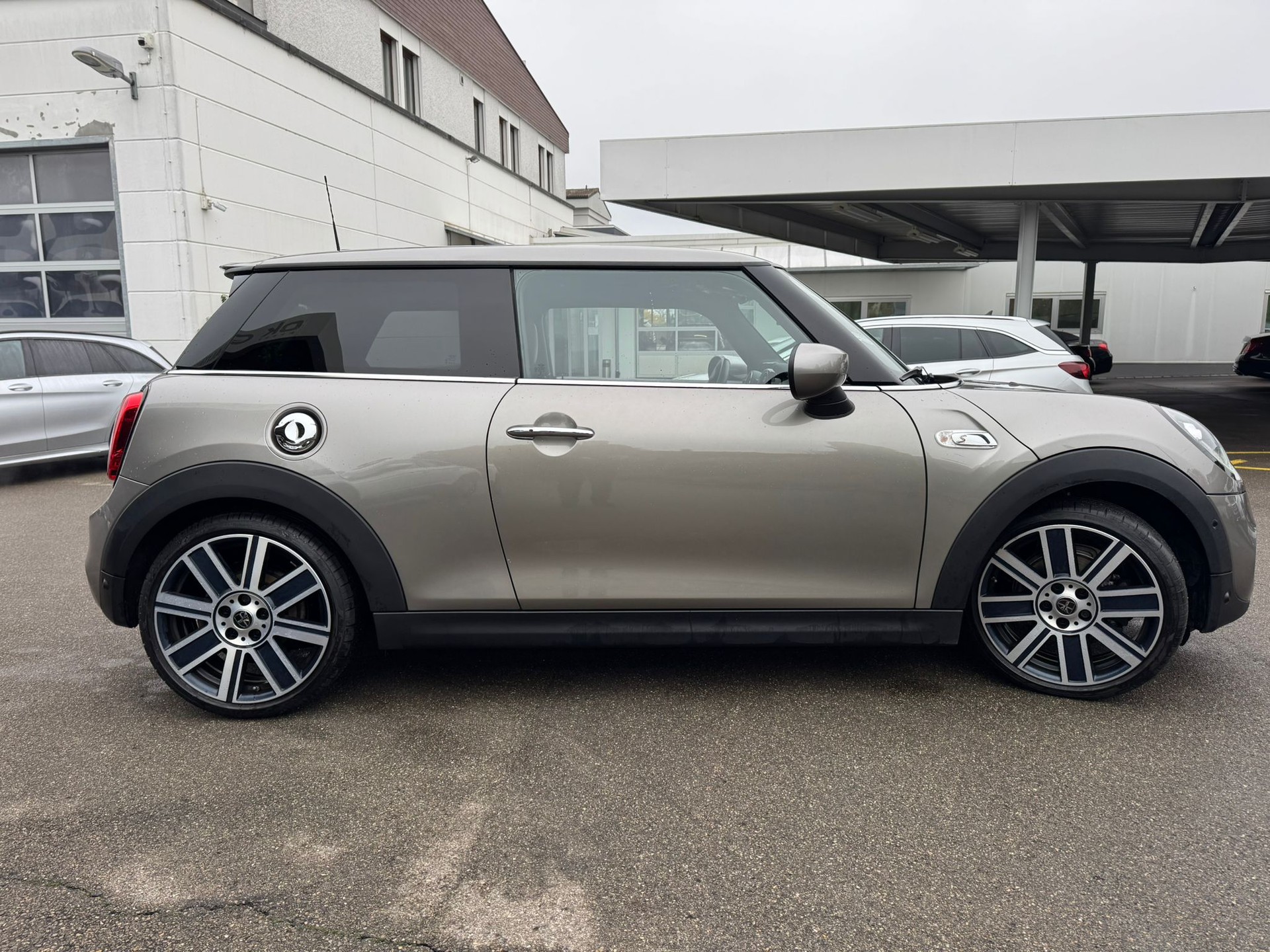 MINI Cooper S Steptronic DKG-image-3
