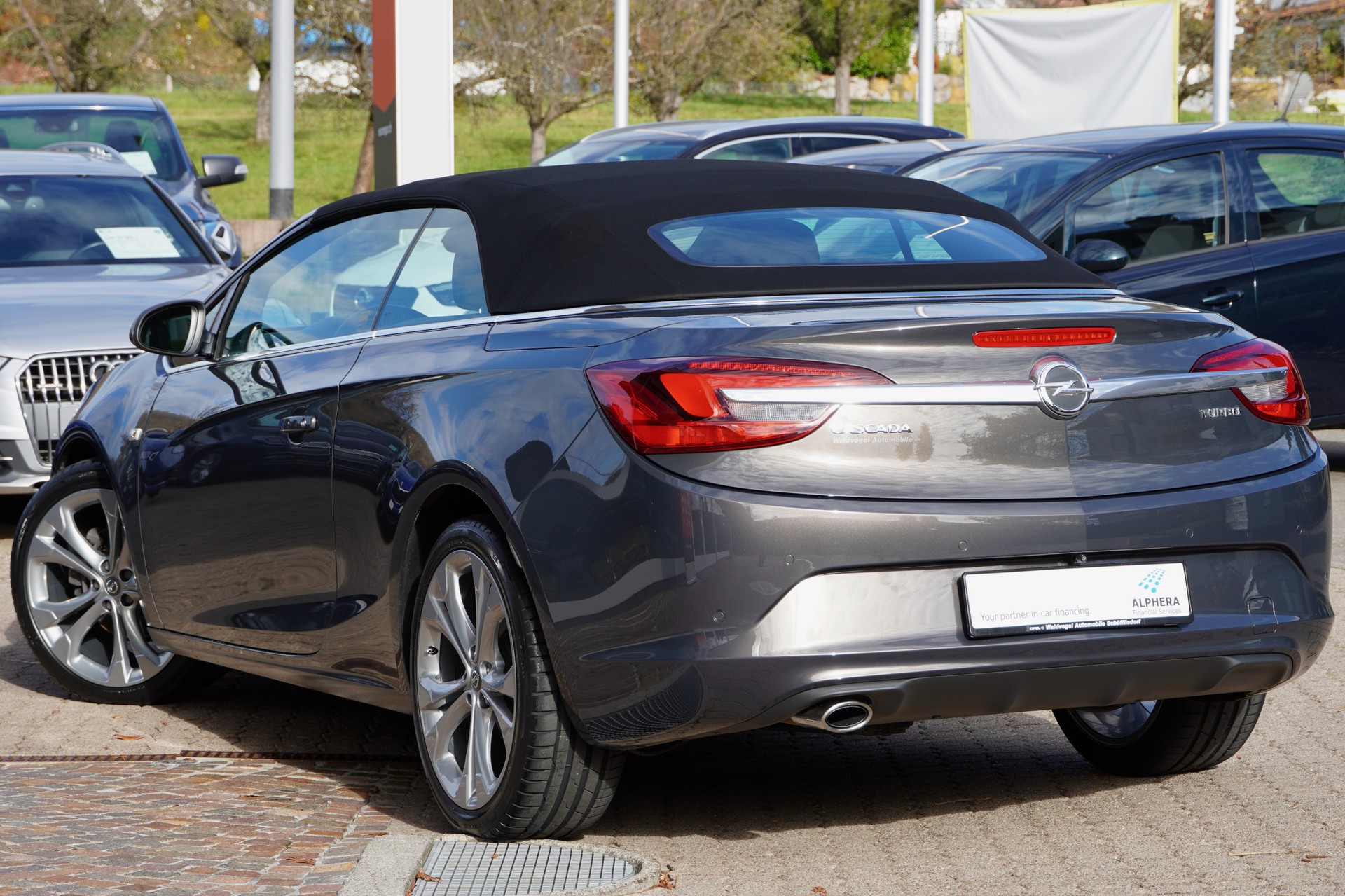 OPEL Cascada 1.6i 16V Cosmo Automat-image-7
