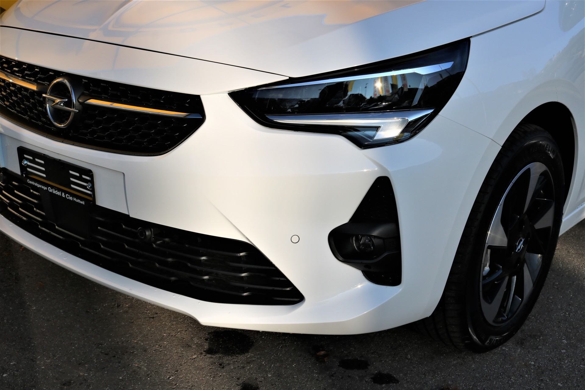 OPEL Corsa e-Edition-image-12