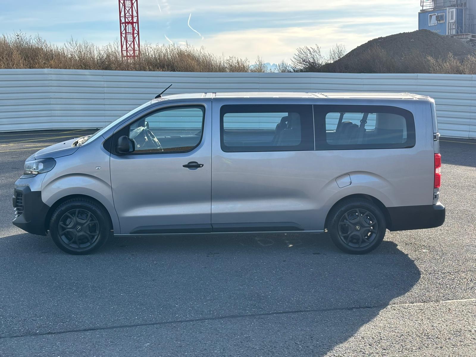 OPEL Vivaro Combi 2.0 CDTI s/s XL-image-18