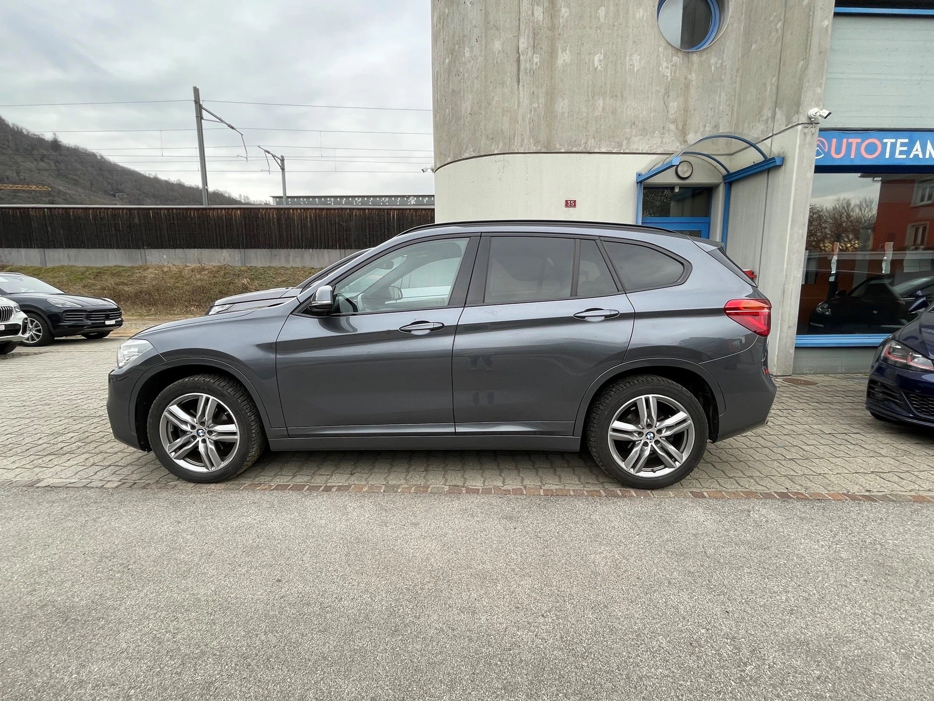 BMW X1 xDrive 18d M Sport Steptronic-image-3