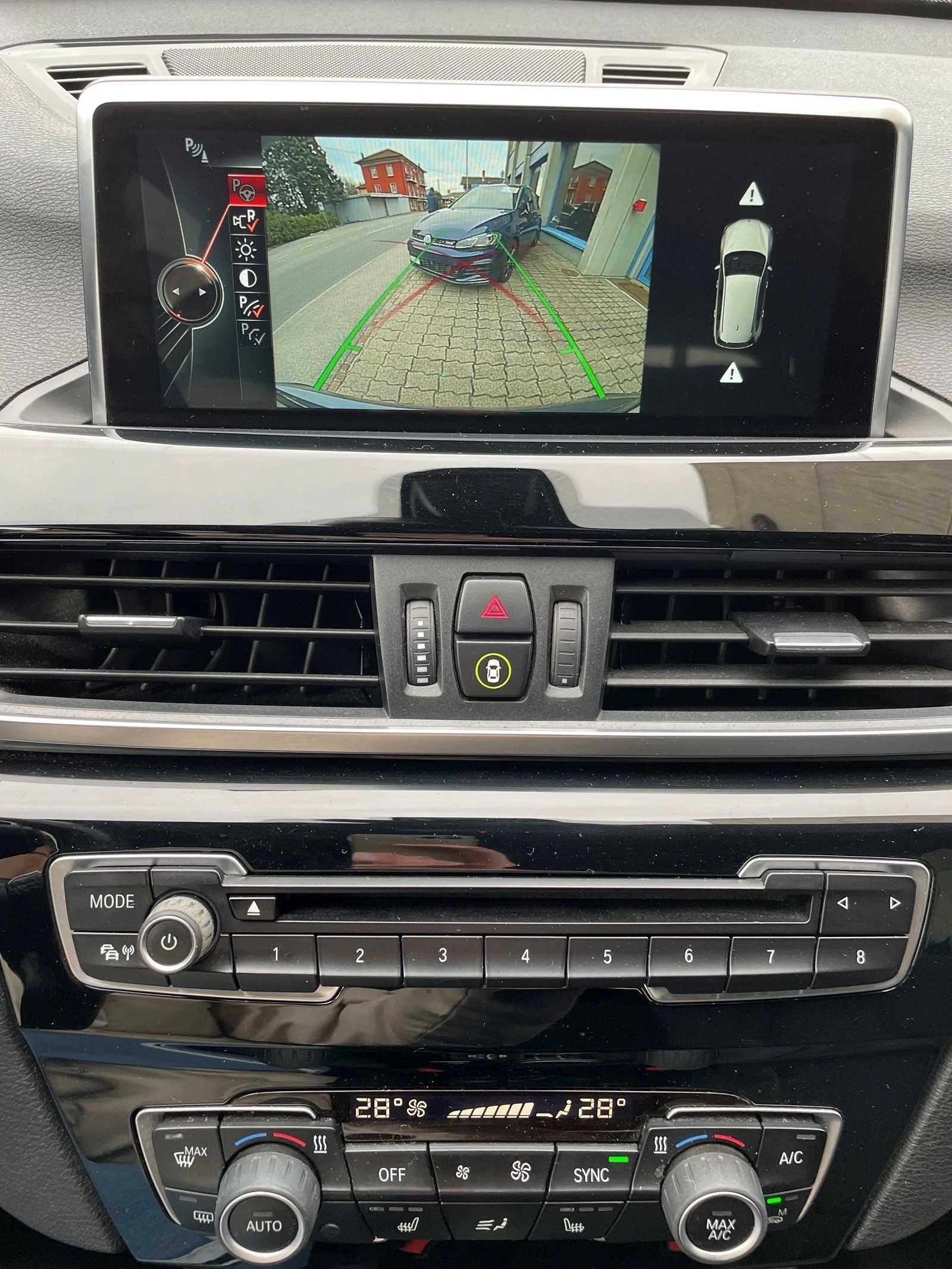 BMW X1 xDrive 18d M Sport Steptronic-image-11