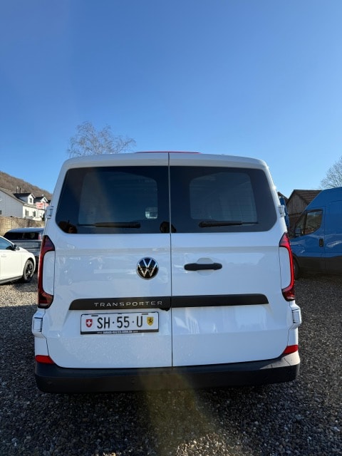 VW Transporter Kombi 2.0 TDI Lang Automat-image-5