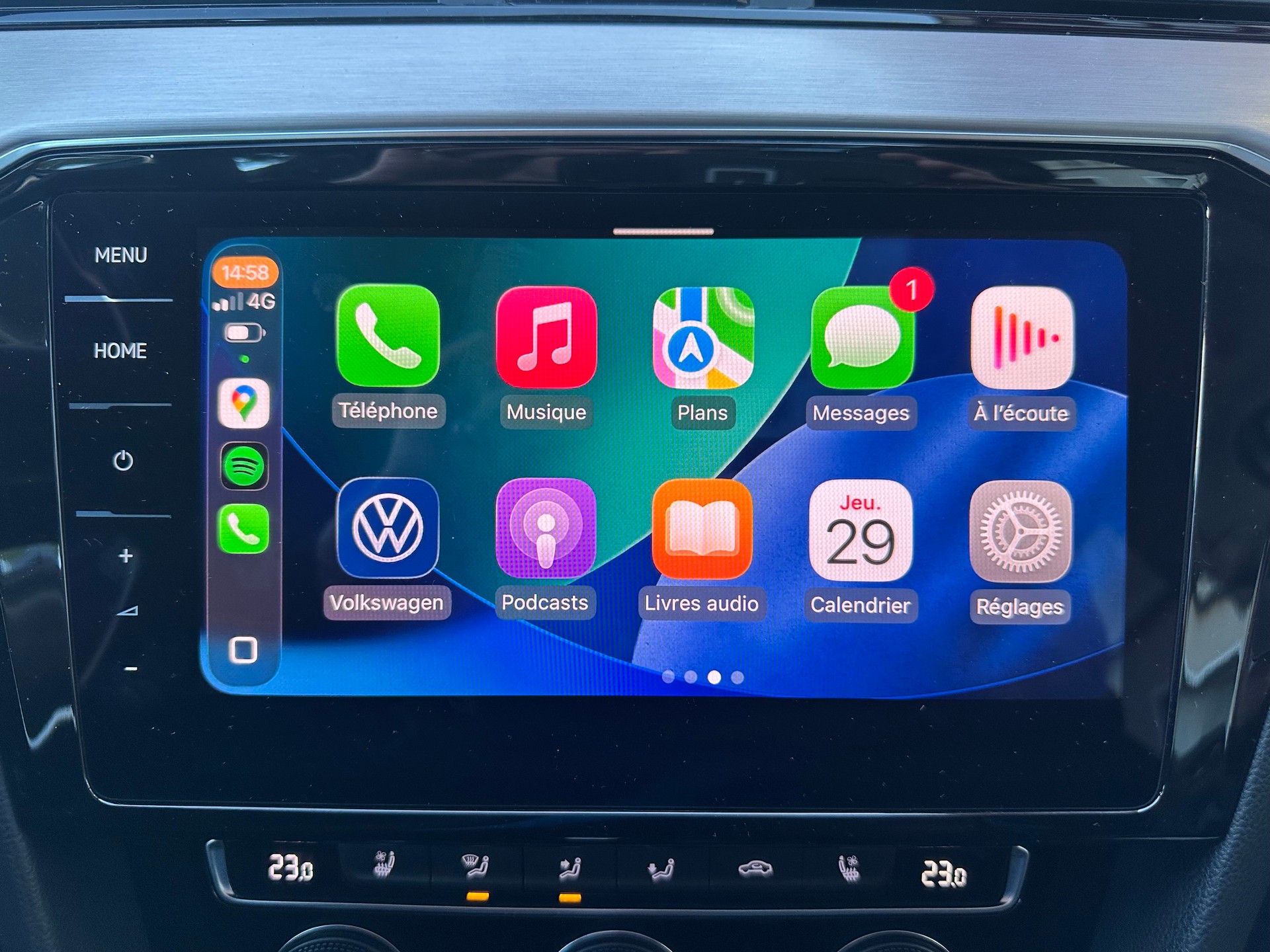 VW Passat Variant 2.0 TSI Business DSG-image-10