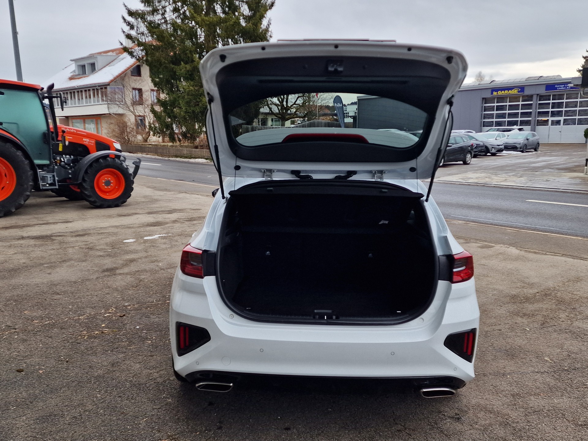 KIA Ceed 1.6 T-GDi GT DCT-image-3