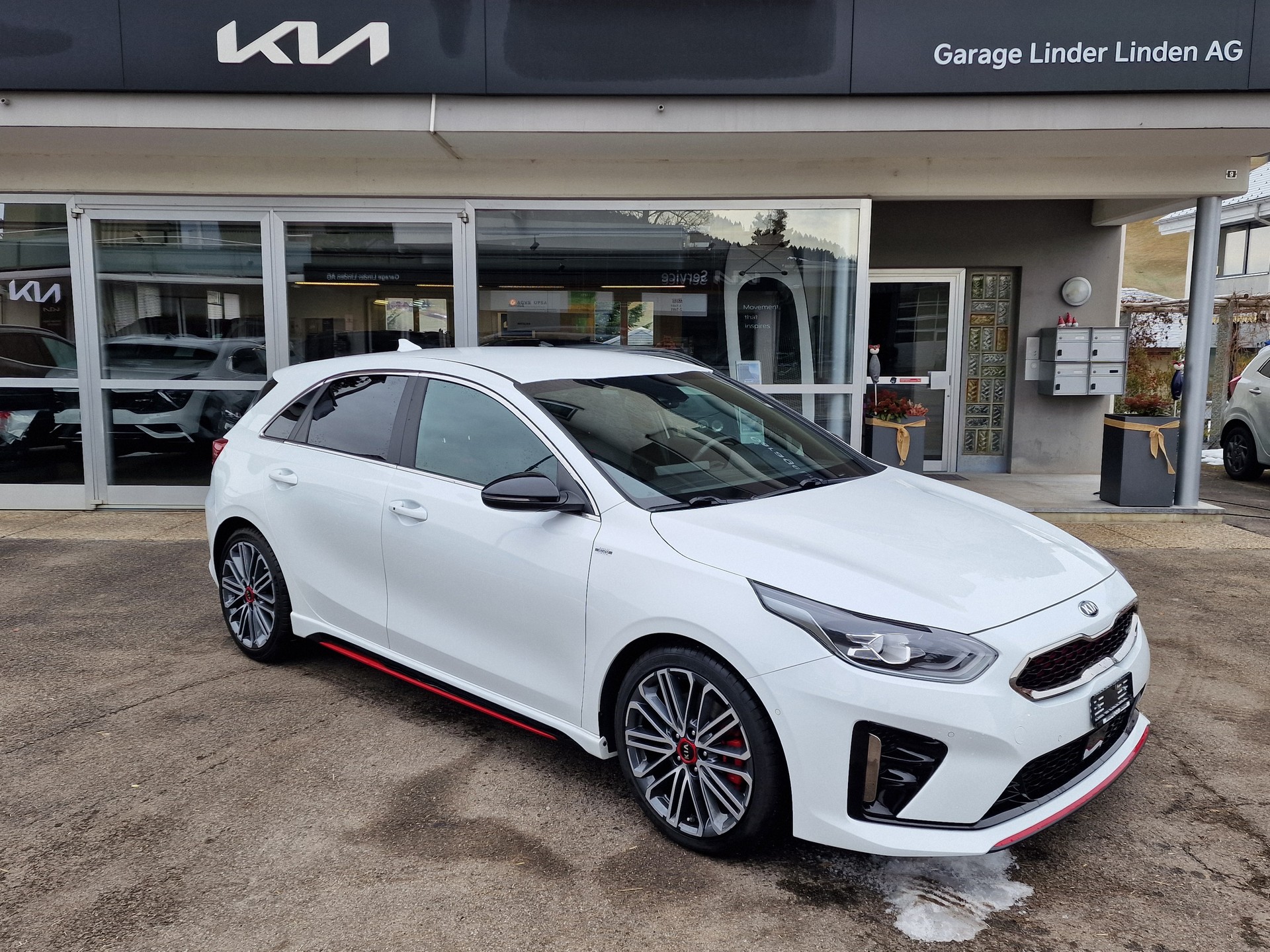 KIA Ceed 1.6 T-GDi GT DCT-image-0