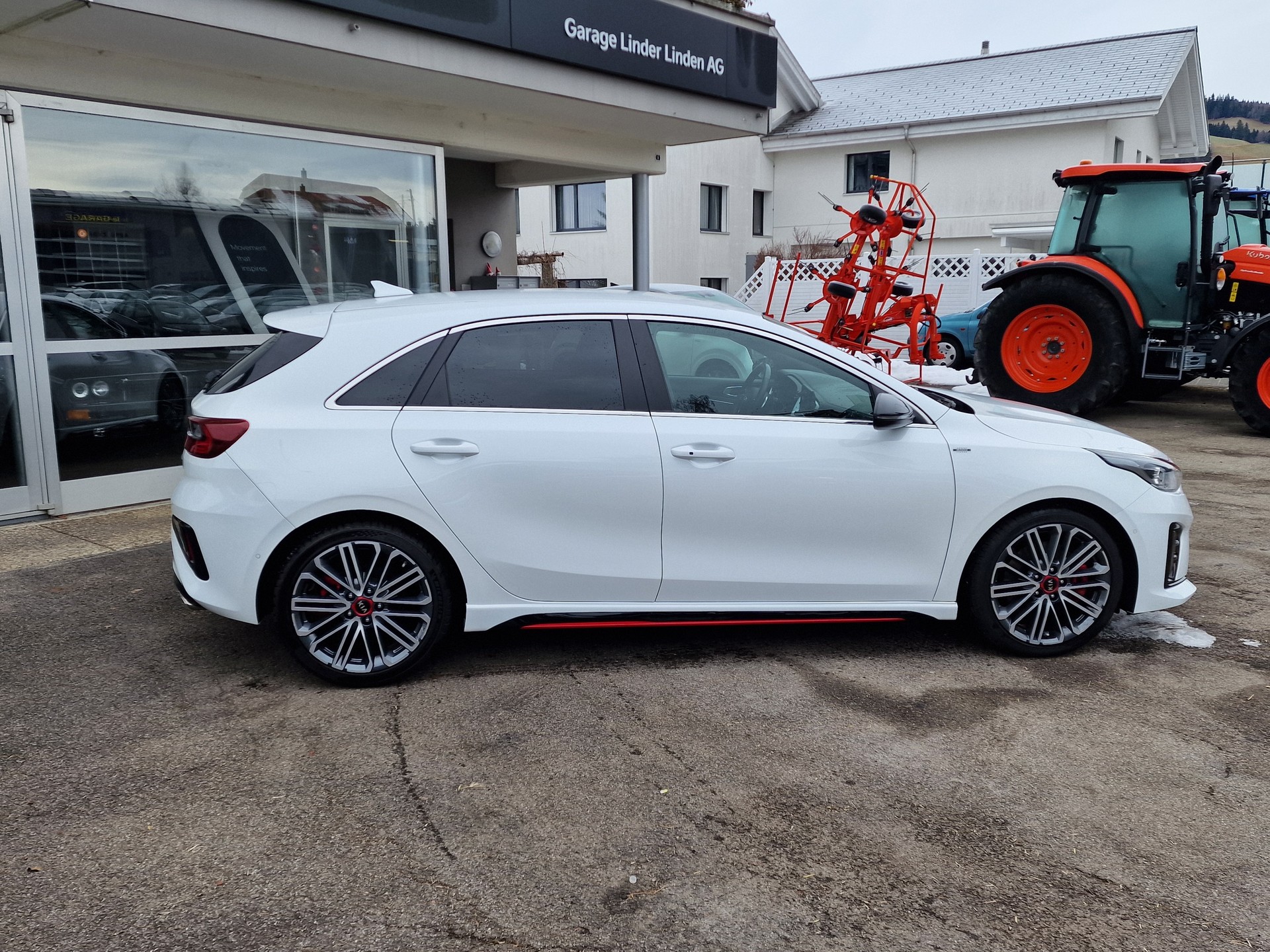 KIA Ceed 1.6 T-GDi GT DCT-image-1