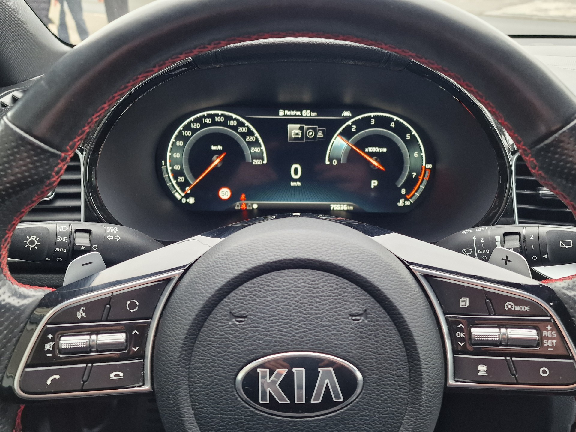 KIA Ceed 1.6 T-GDi GT DCT-image-9