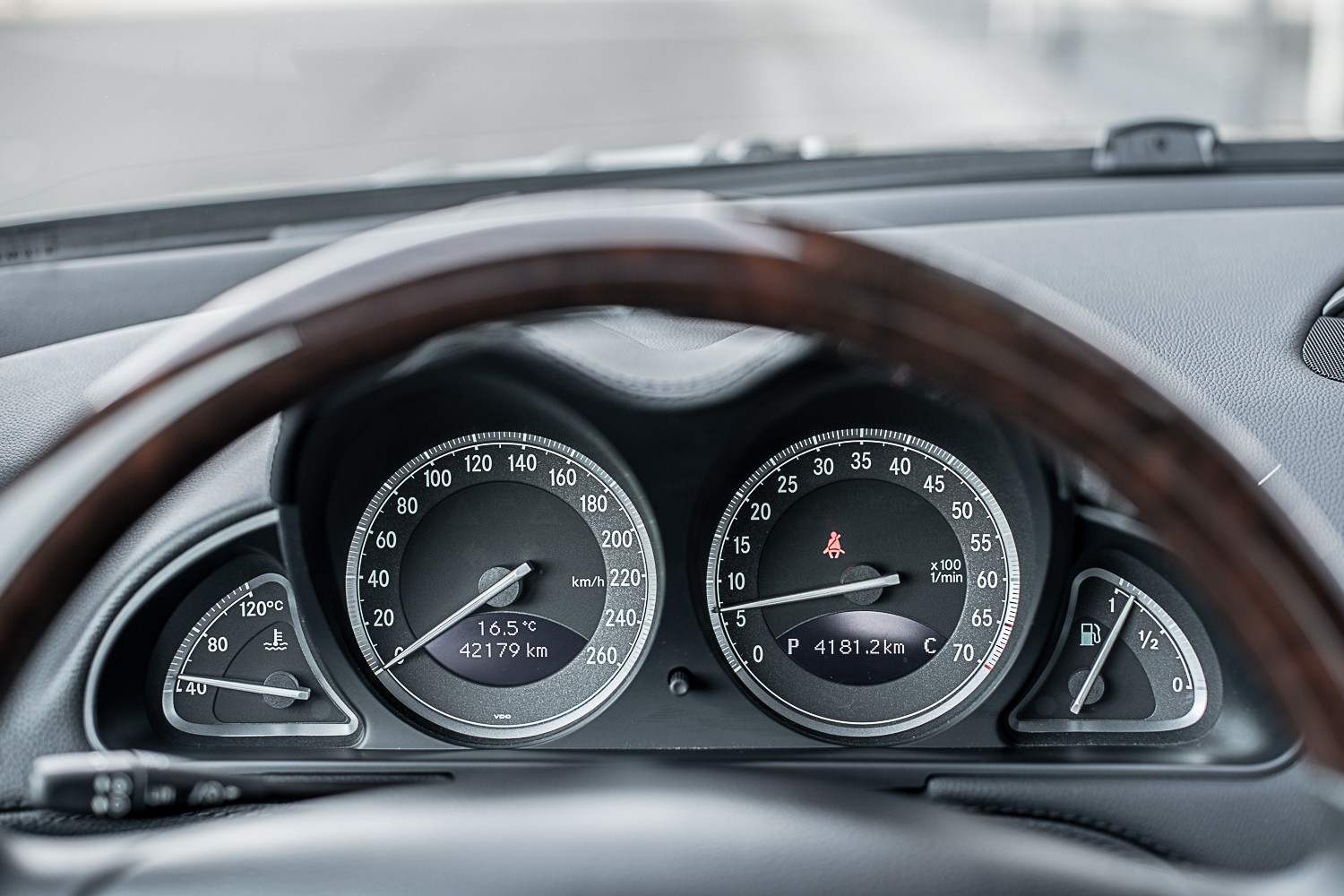 MERCEDES-BENZ SL 500-image-9
