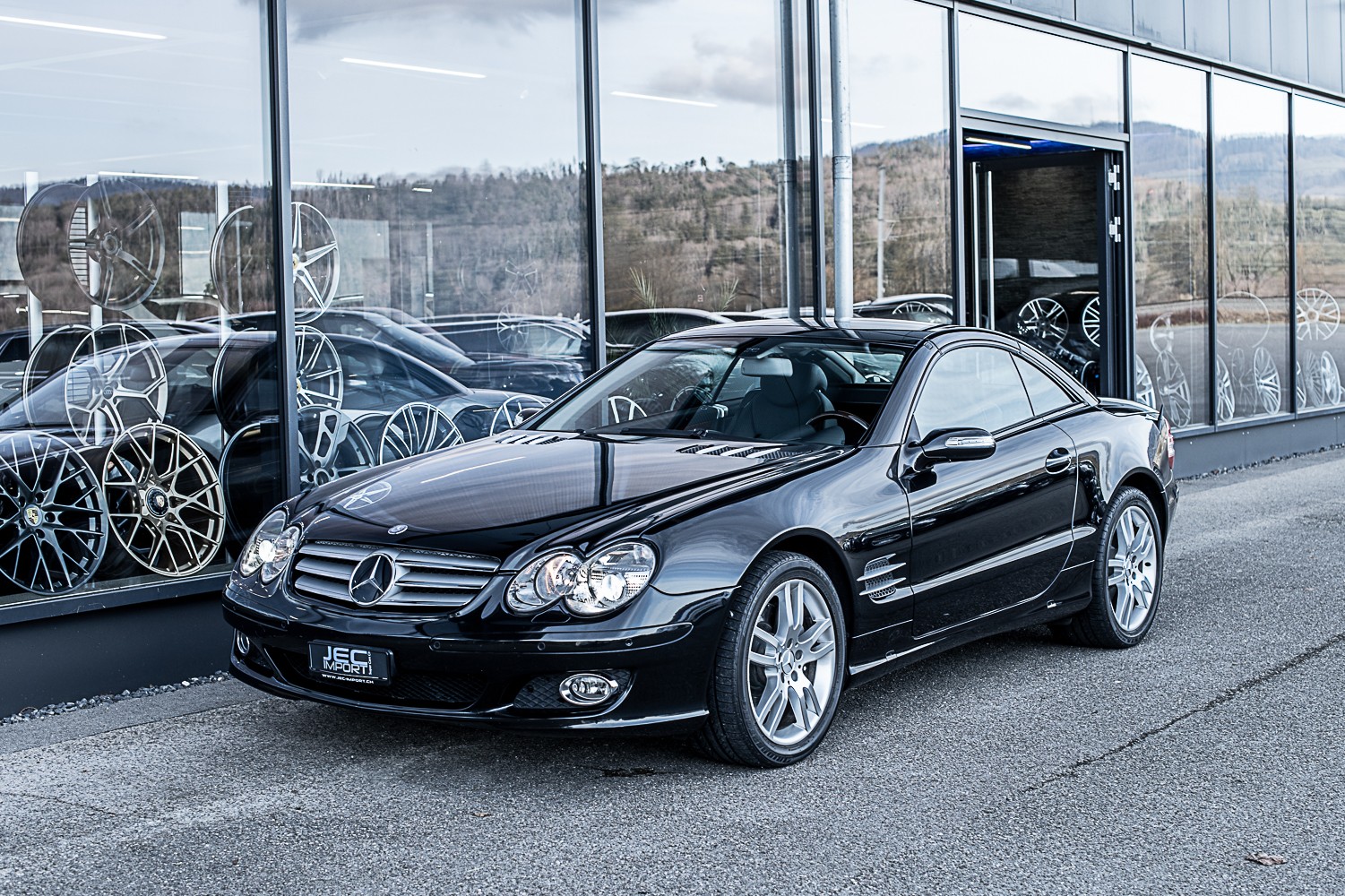 MERCEDES-BENZ SL 500-showroom-element-1