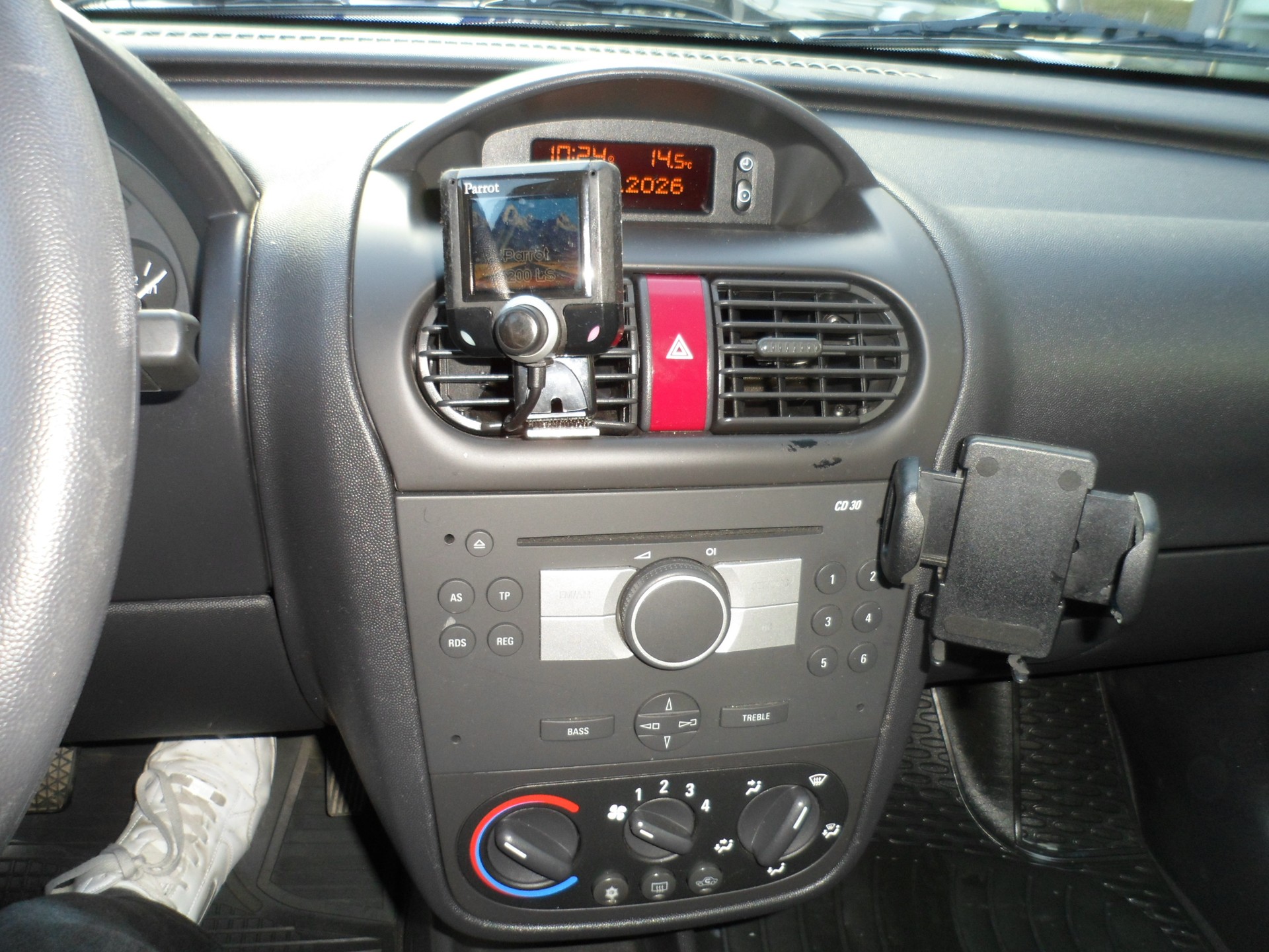 OPEL Combo 1.6 CNG ecoFLEX Enjoy-image-10