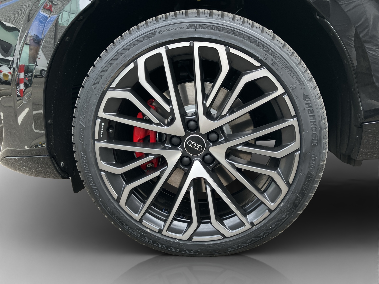 AUDI Q3 SUV e-hybrid 200 kW S tronig-image-15