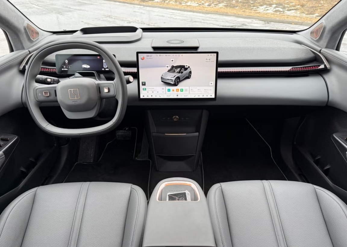 ZEEKR X 69kWh Privilege AWD-showroom-element-3