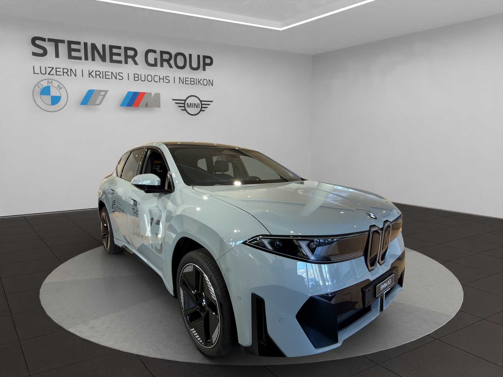 BMW iX3 50 xDrive M Sport-image-2