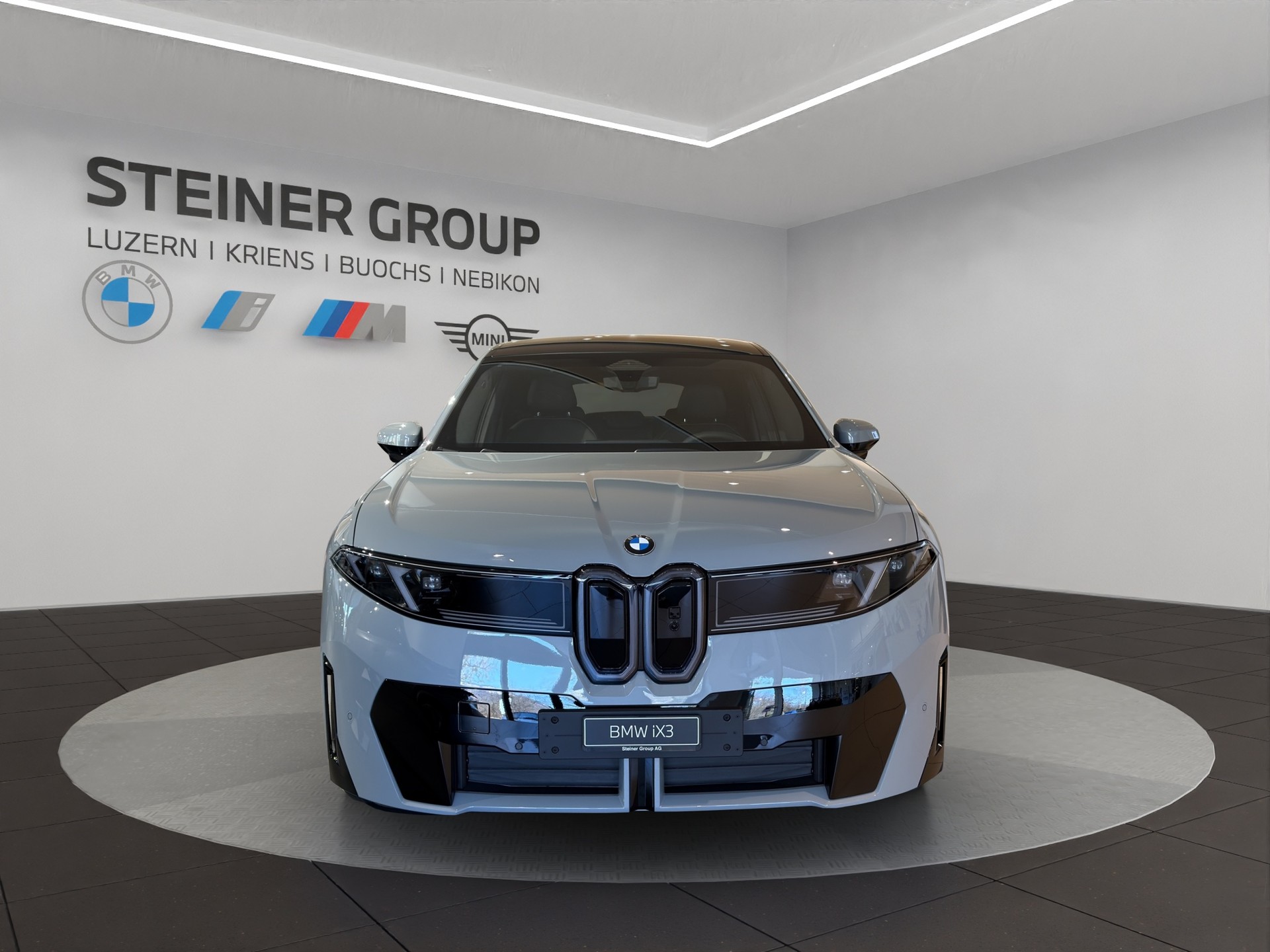 BMW iX3 50 xDrive M Sport-image-1
