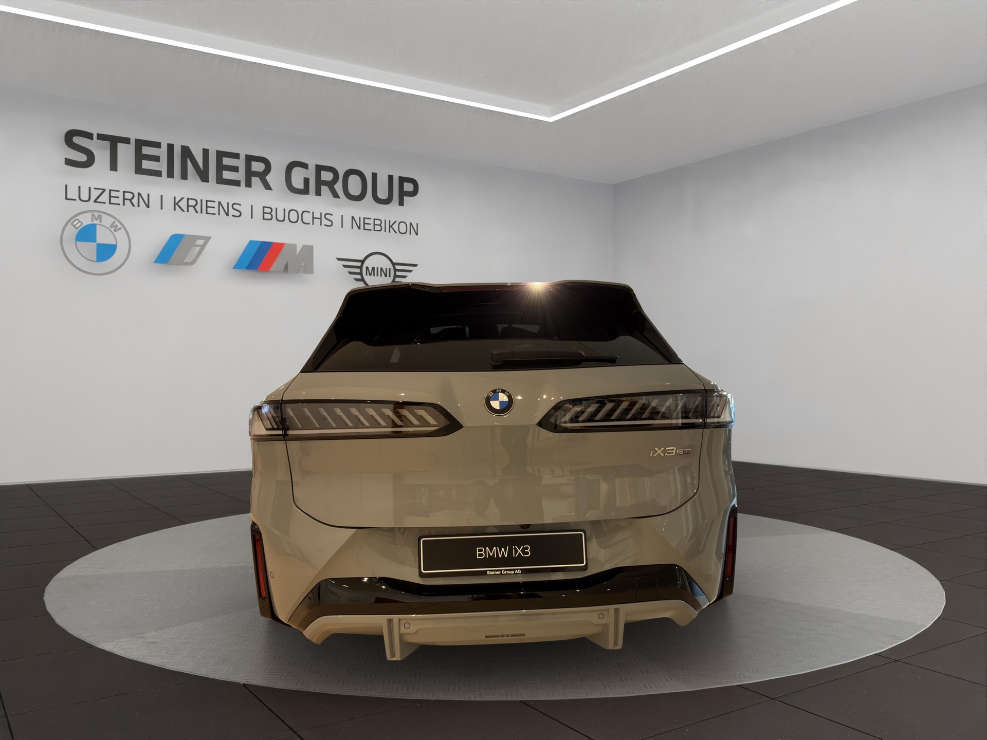 BMW iX3 50 xDrive M Sport-image-5