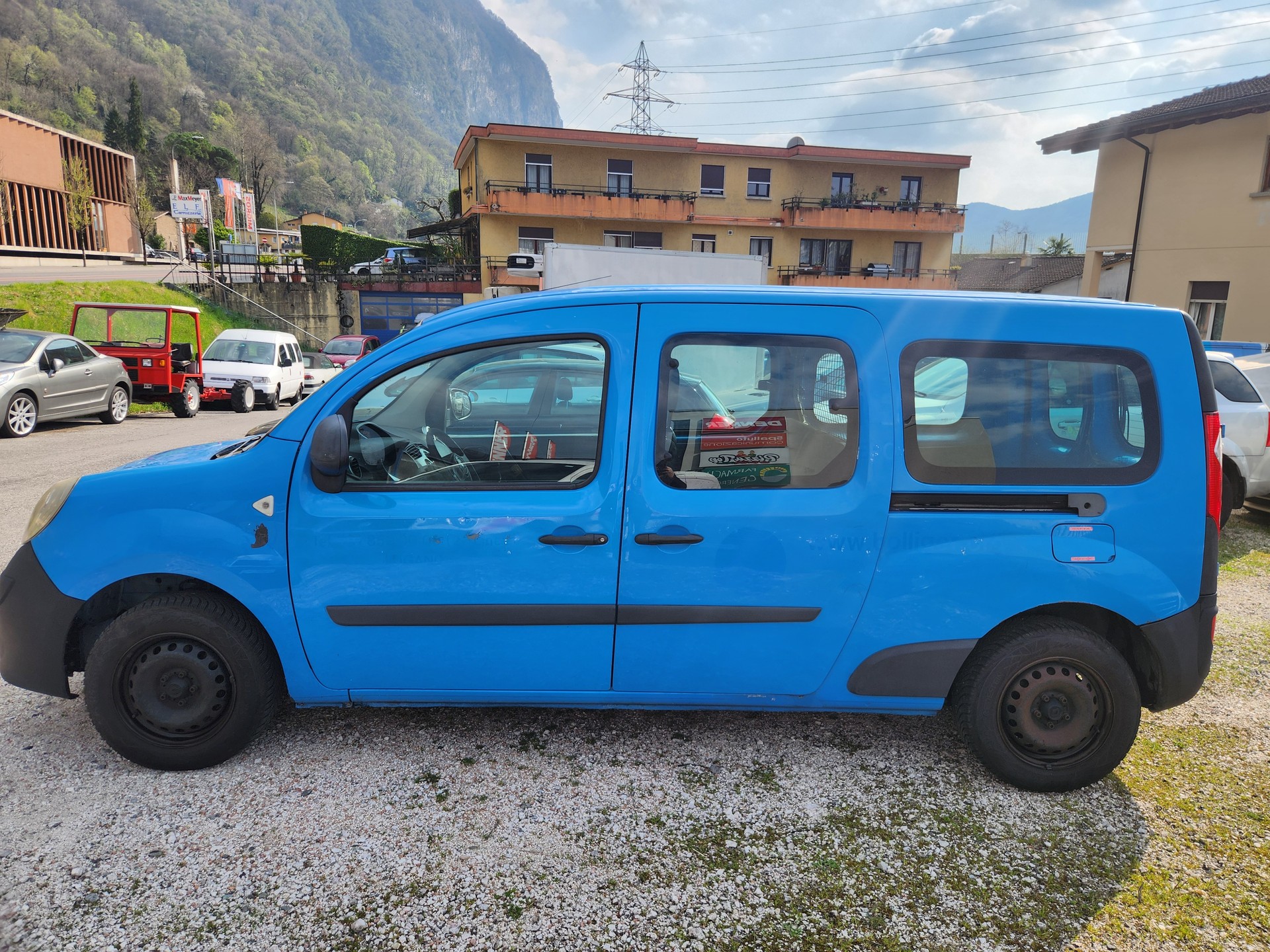 RENAULT Kangoo Maxi dCi 90 5 Plätze / 5 places-image-4