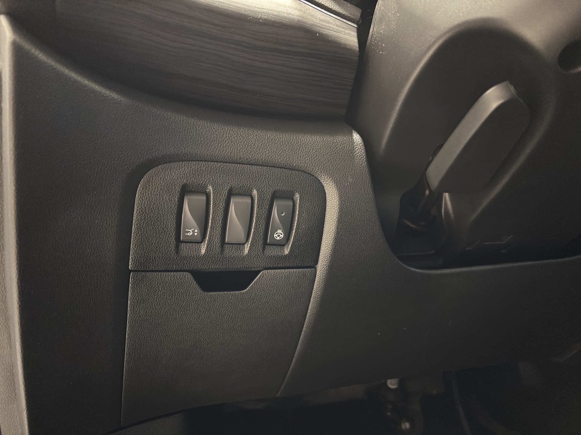 RENAULT Espace 1.8 TCe Initiale EDC 7-image-19