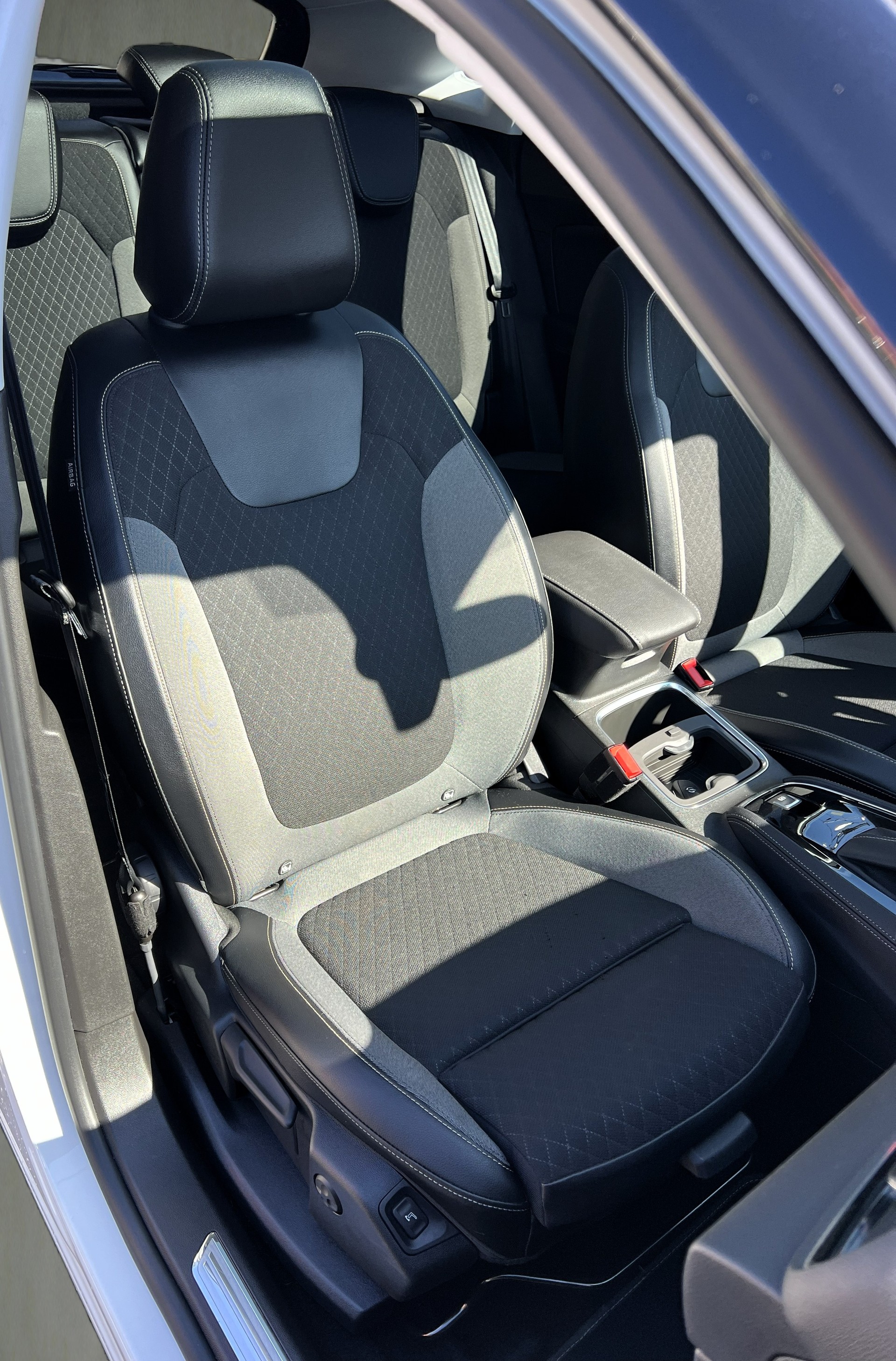 OPEL Grandland X 2.0CDTi Ultimate Automatik-image-16