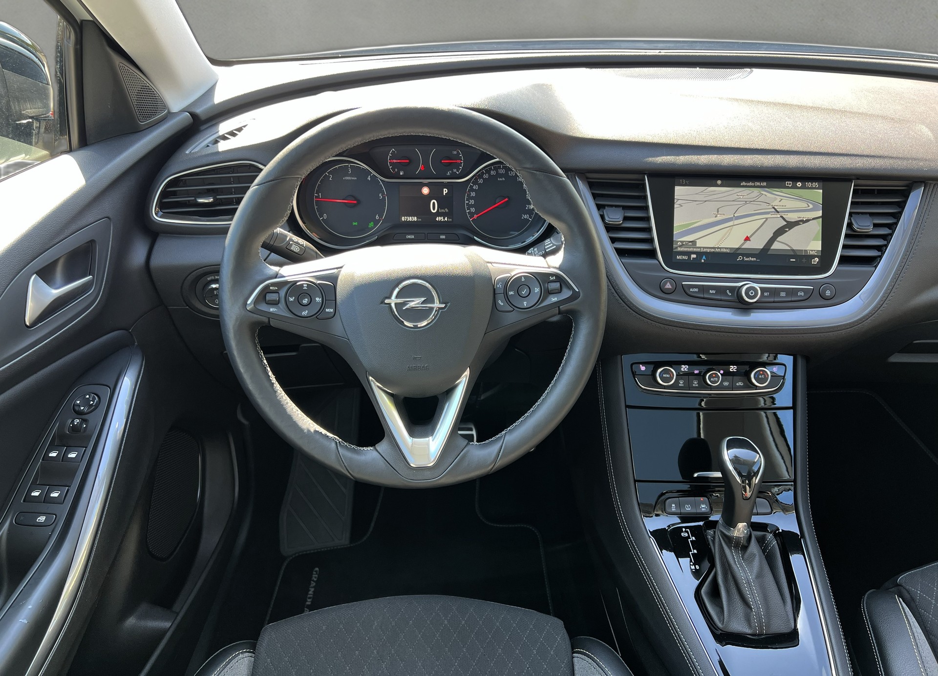 OPEL Grandland X 2.0CDTi Ultimate Automatik-image-25