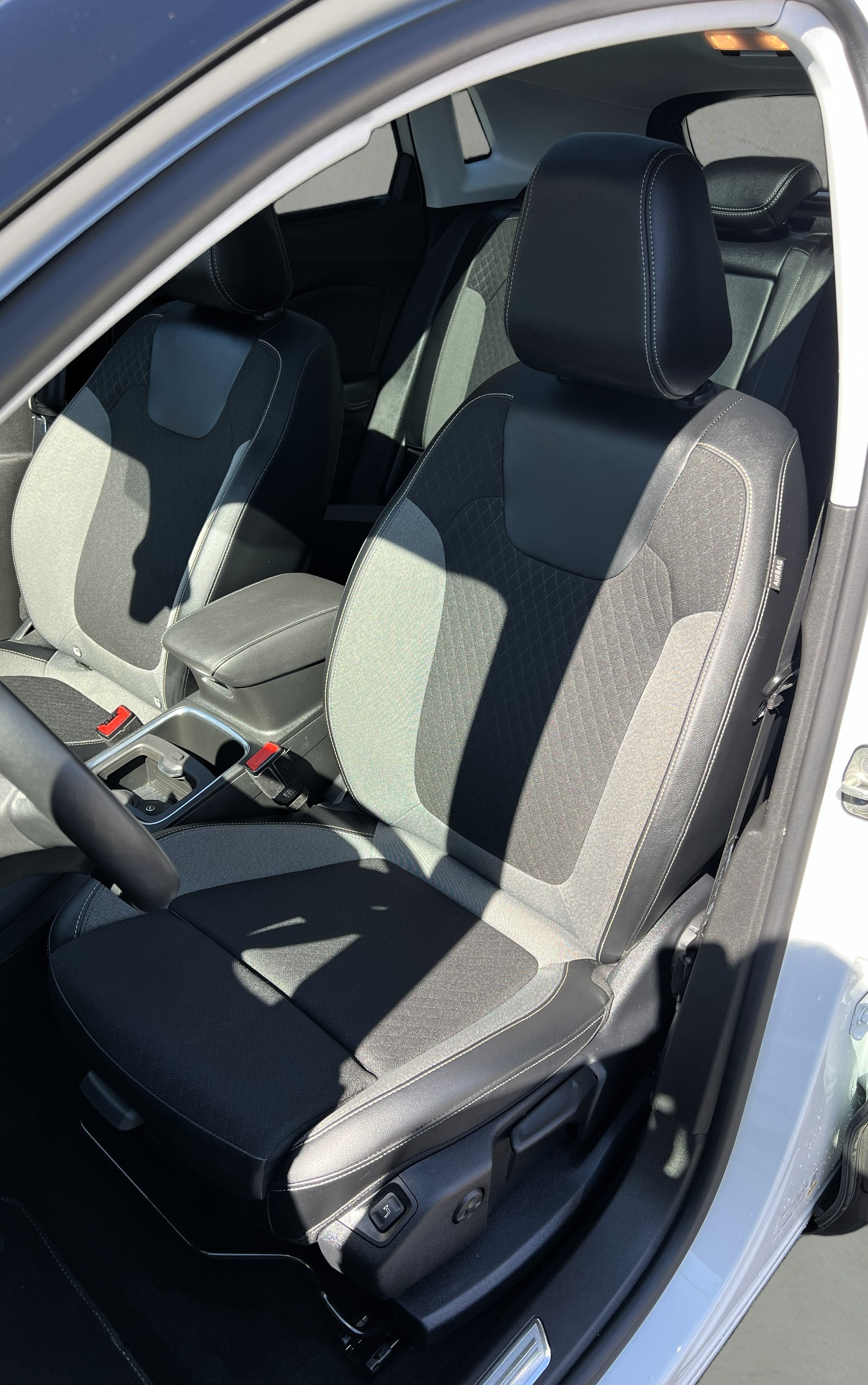 OPEL Grandland X 2.0CDTi Ultimate Automatik-image-17