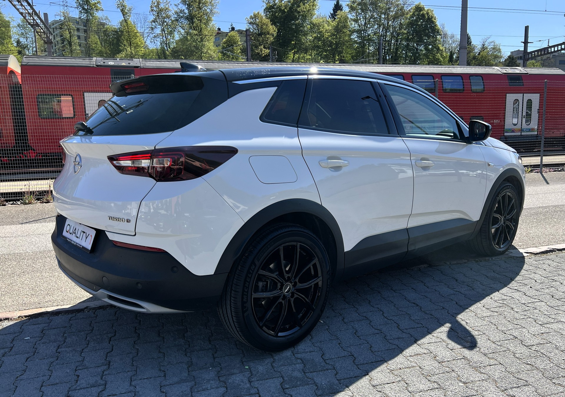 OPEL Grandland X 2.0CDTi Ultimate Automatik-image-4