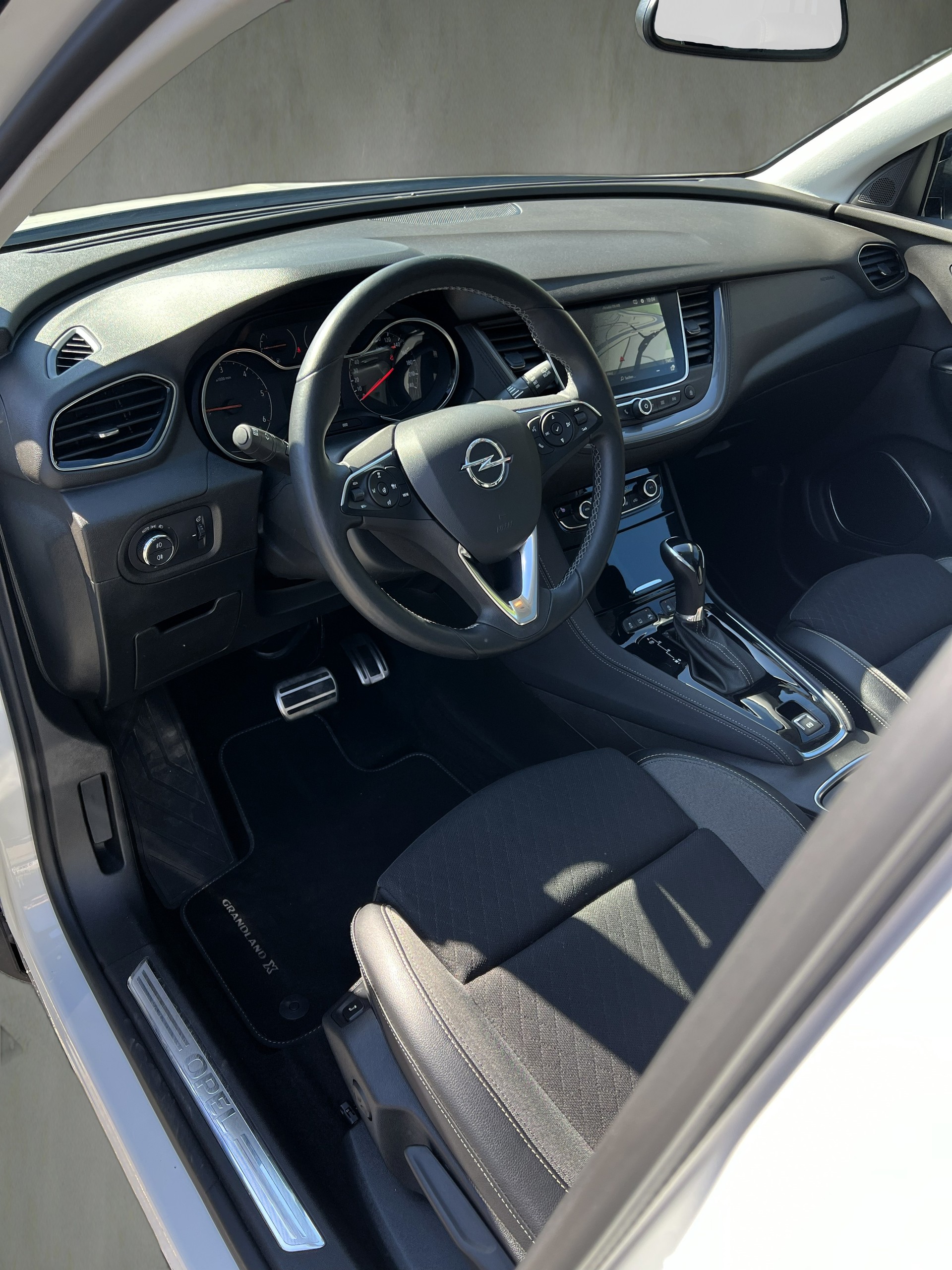 OPEL Grandland X 2.0CDTi Ultimate Automatik-image-18
