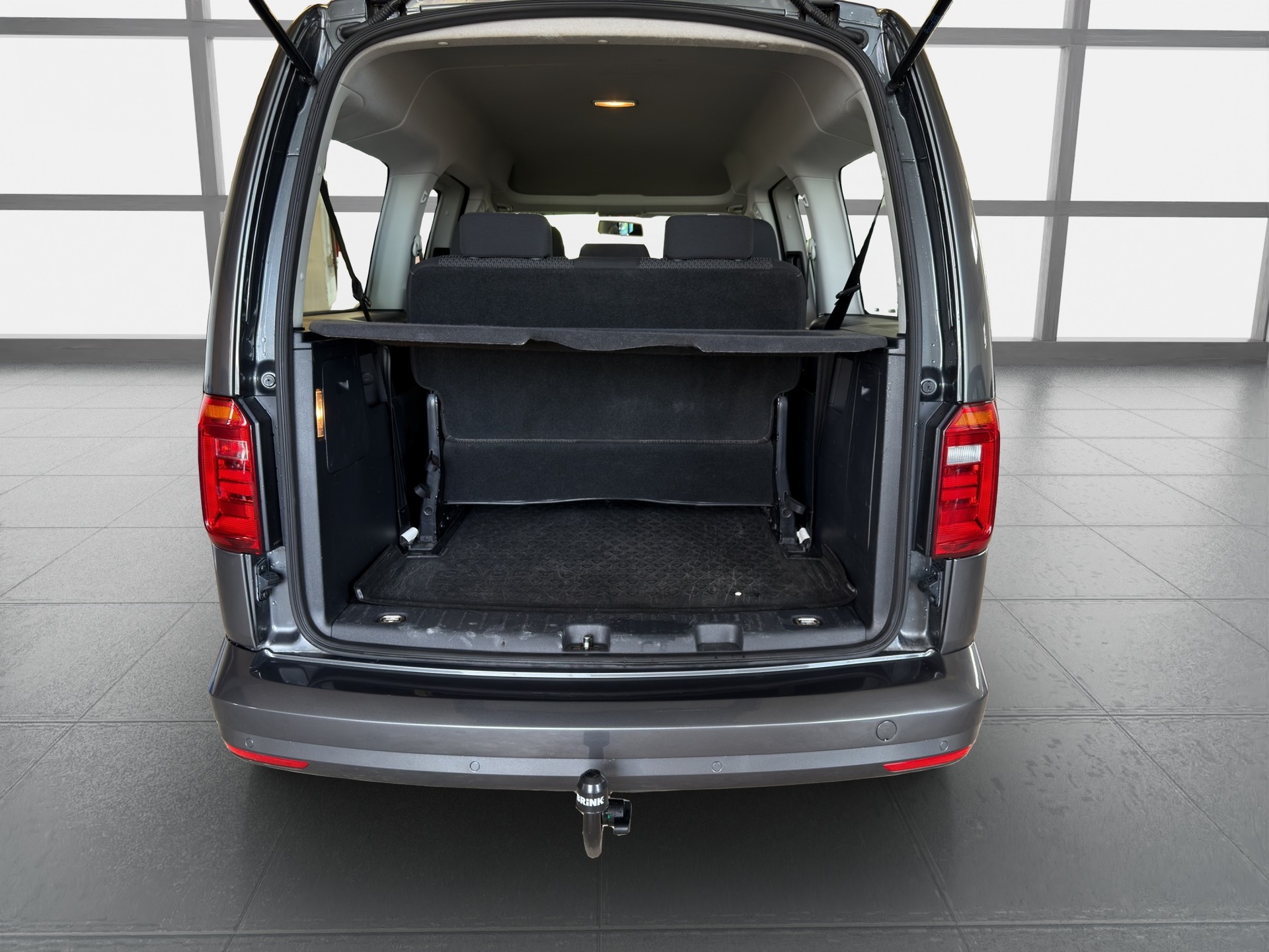 VW Caddy Maxi 2.0 TDI Trendline 4Motion*TOP AUSSTATTUNG*TOP ZUSTAND*NUR 48000 KM*MAXI*7-PLÄTZE*AHK*-image-5