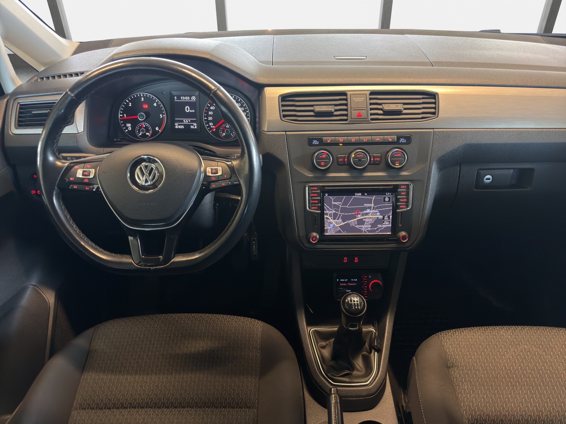 VW Caddy Maxi 2.0 TDI Trendline 4Motion*TOP AUSSTATTUNG*TOP ZUSTAND*NUR 48000 KM*MAXI*7-PLÄTZE*AHK*-image-6
