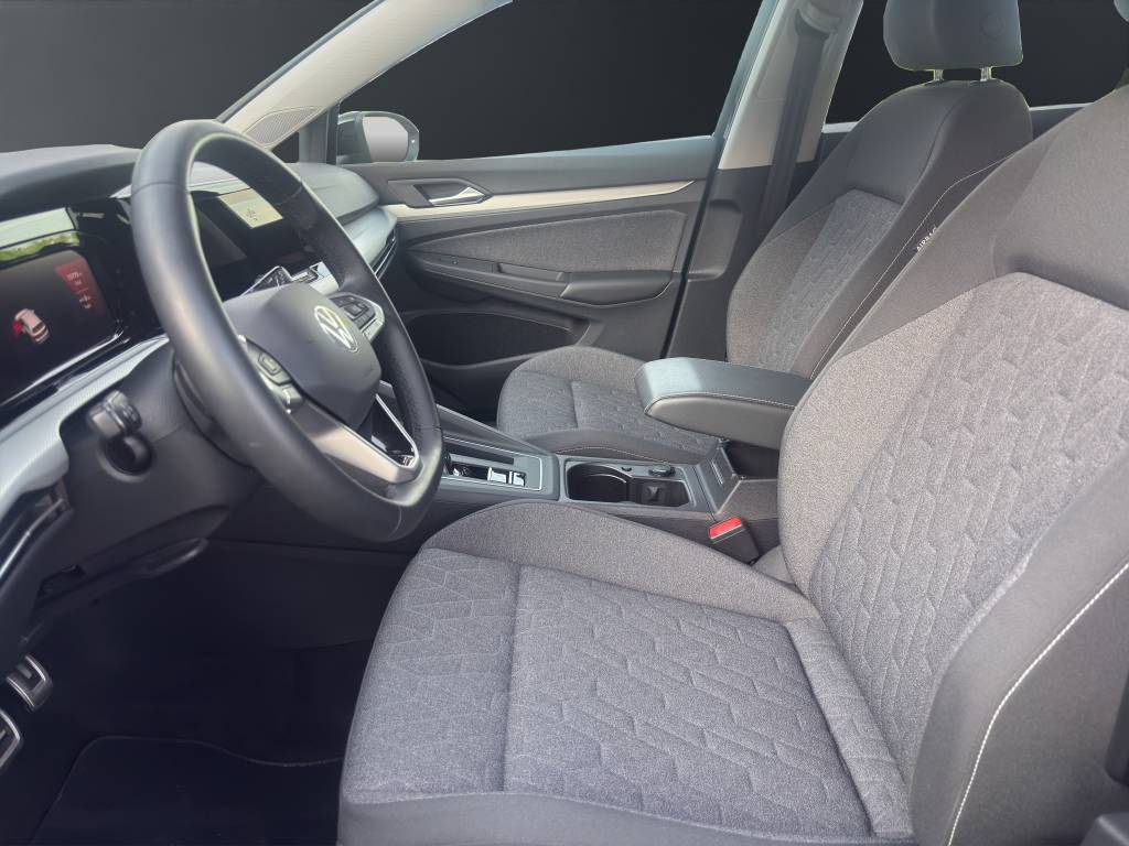 VW Golf 1.5 e TSI ACT Life DSG-image-7